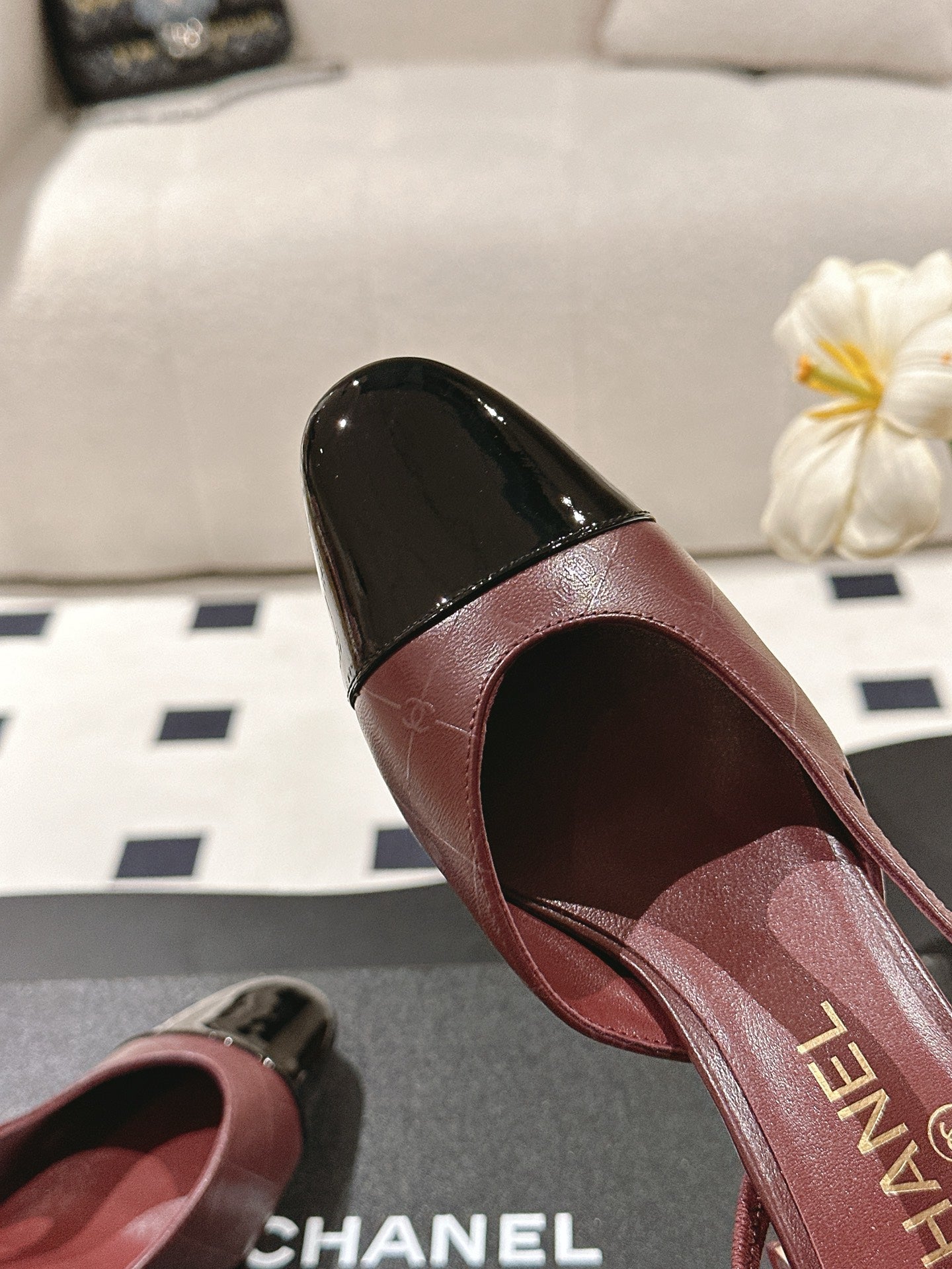 CC 25 Slingback Heel Red Embossed Leather 237496