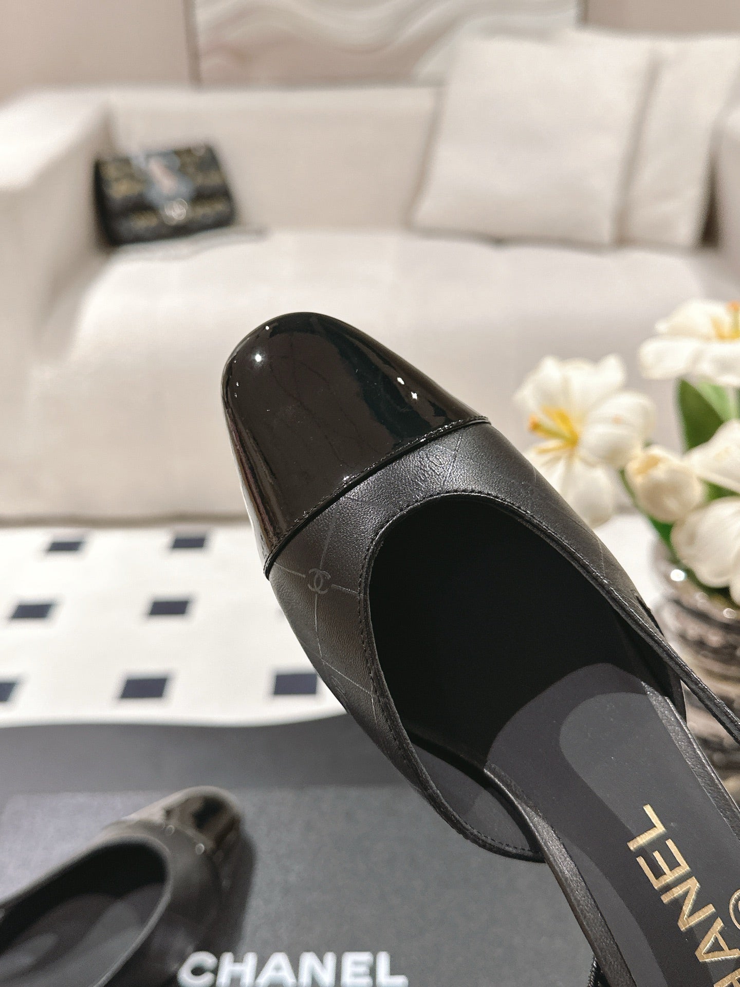 CC 25 Slingback Heel Black Embossed Leather 237494