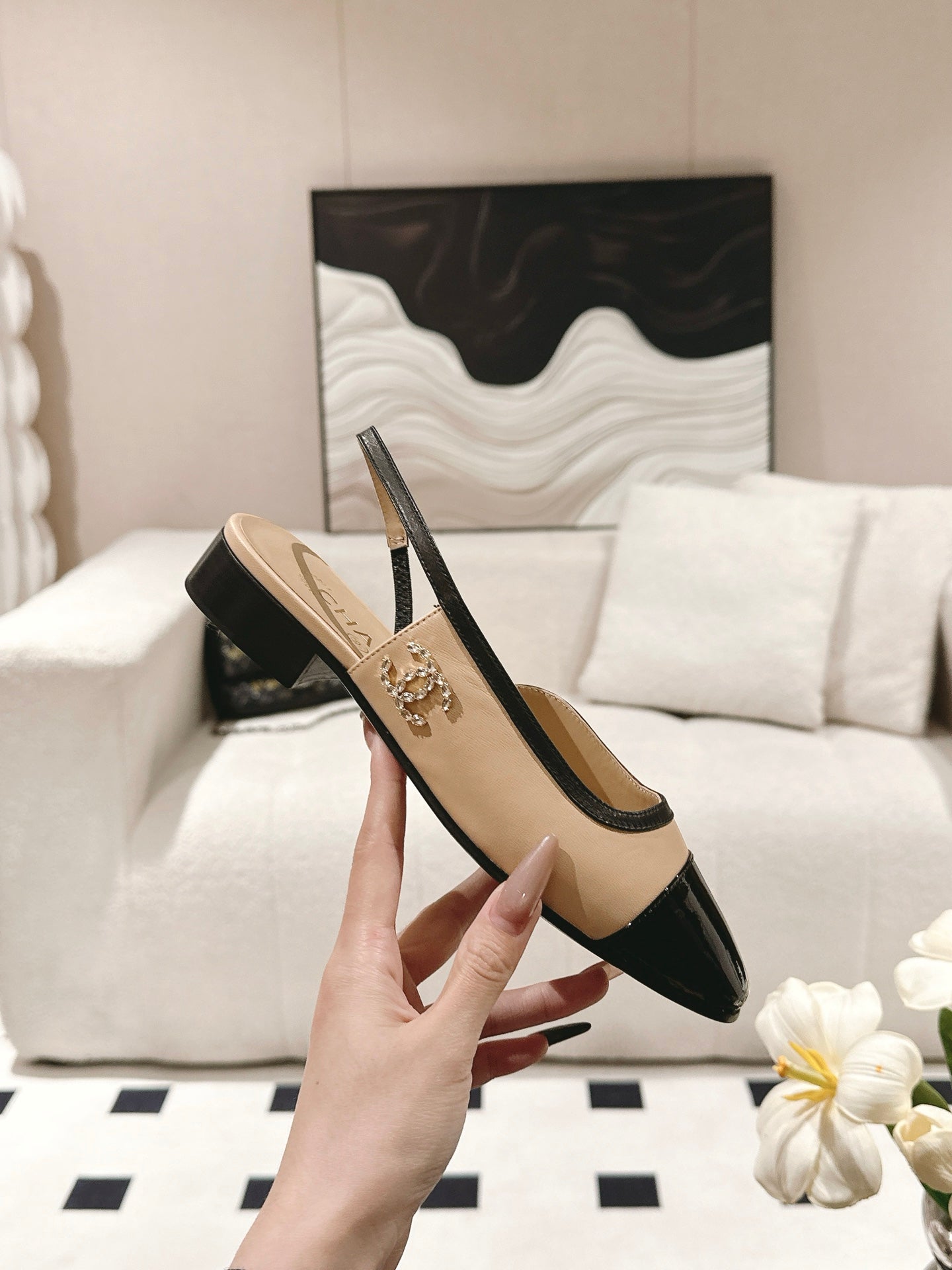 CC Slingback Cream Leather 237499