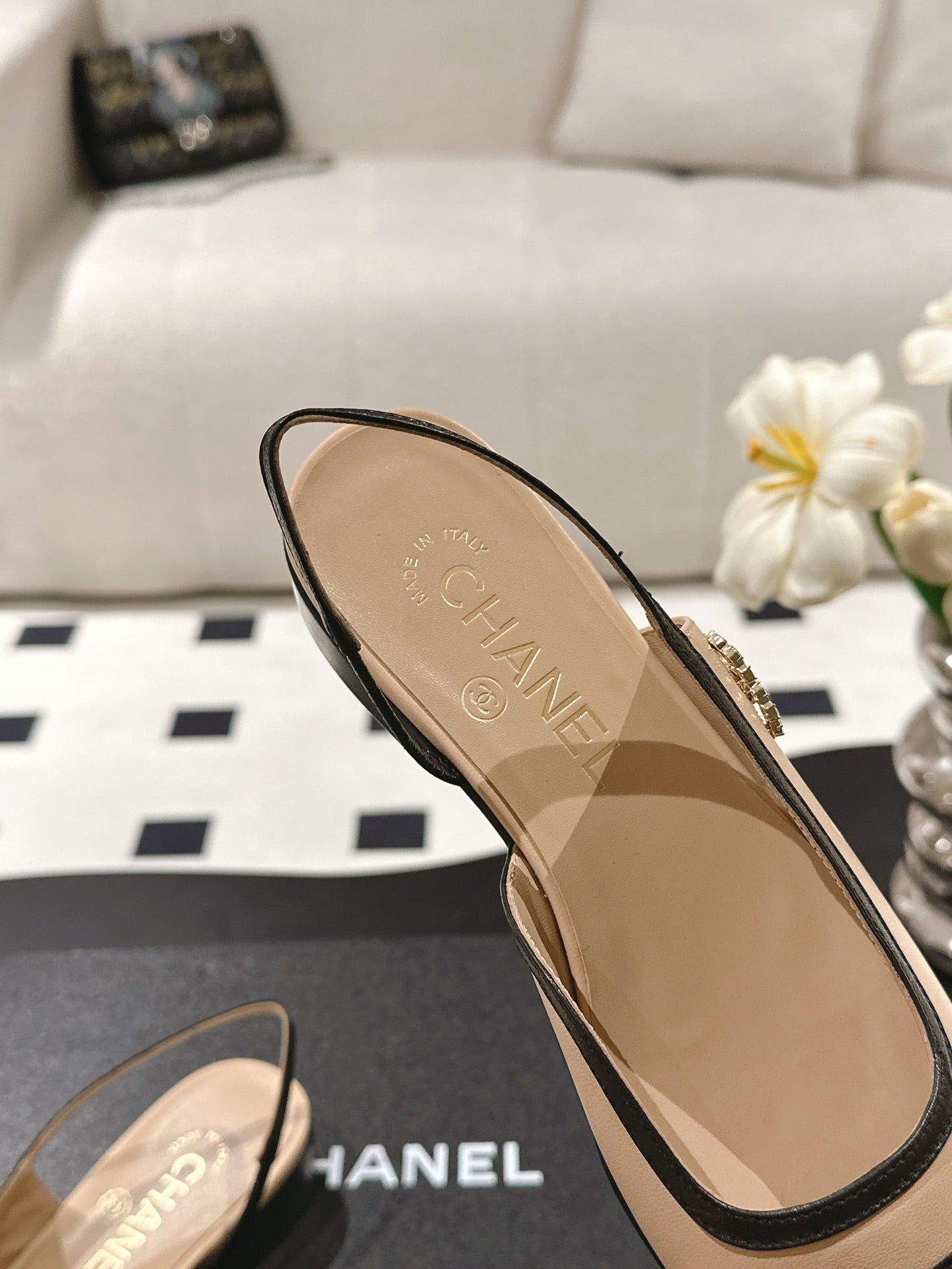 CC Slingback Cream Leather 237499