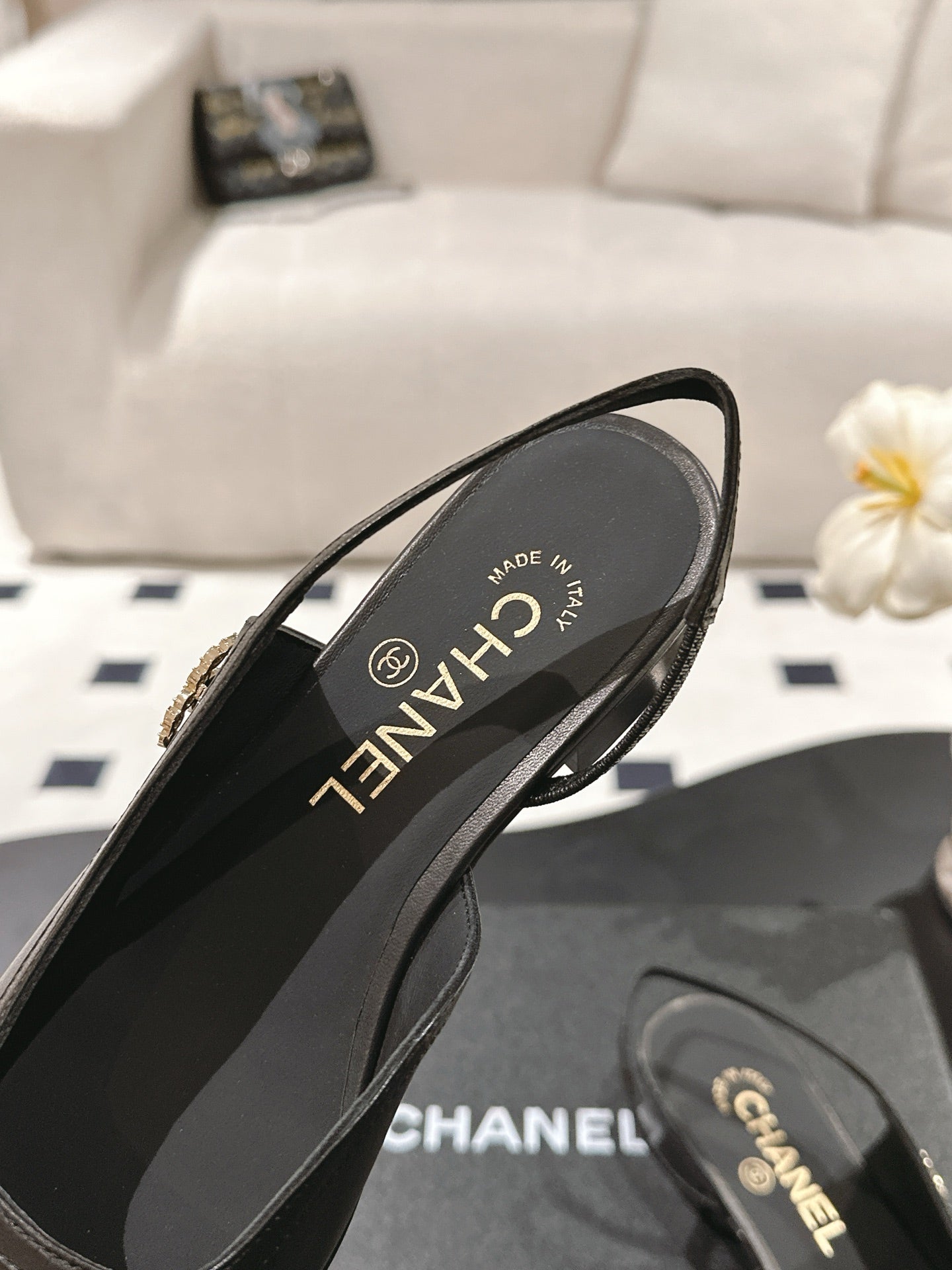 CC Slingback Black Leather 237500