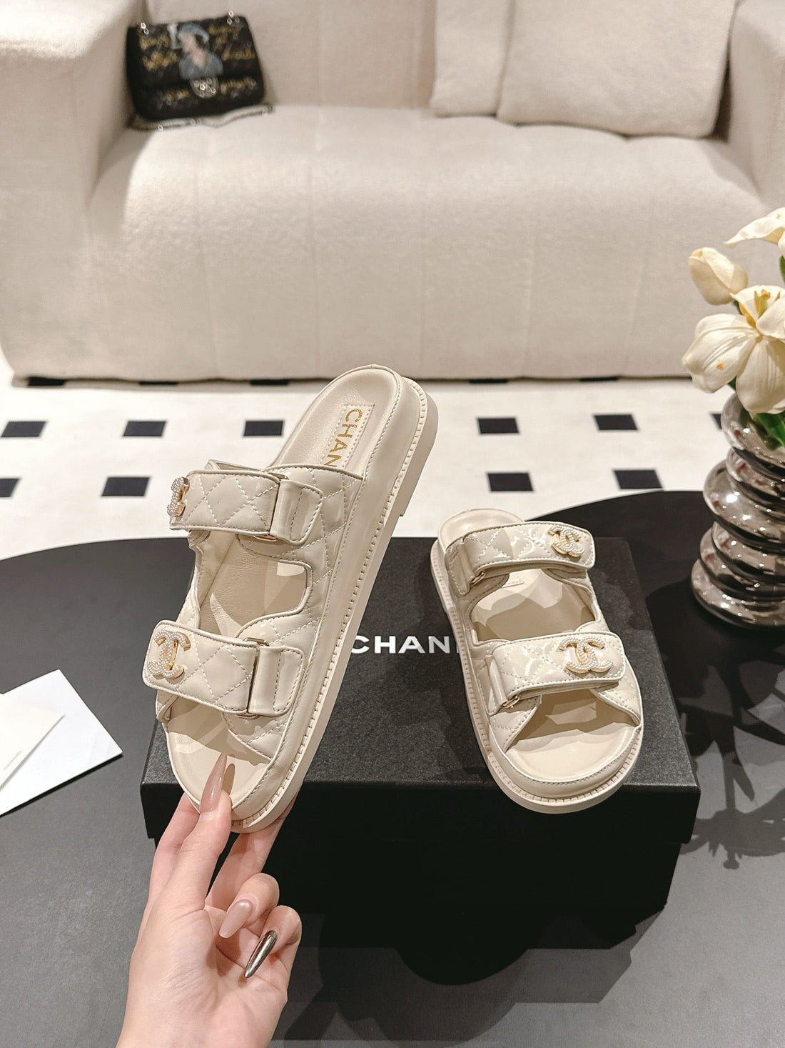 CC 25 Dad Sandal Mule Beige Cream Patent Leather 237577