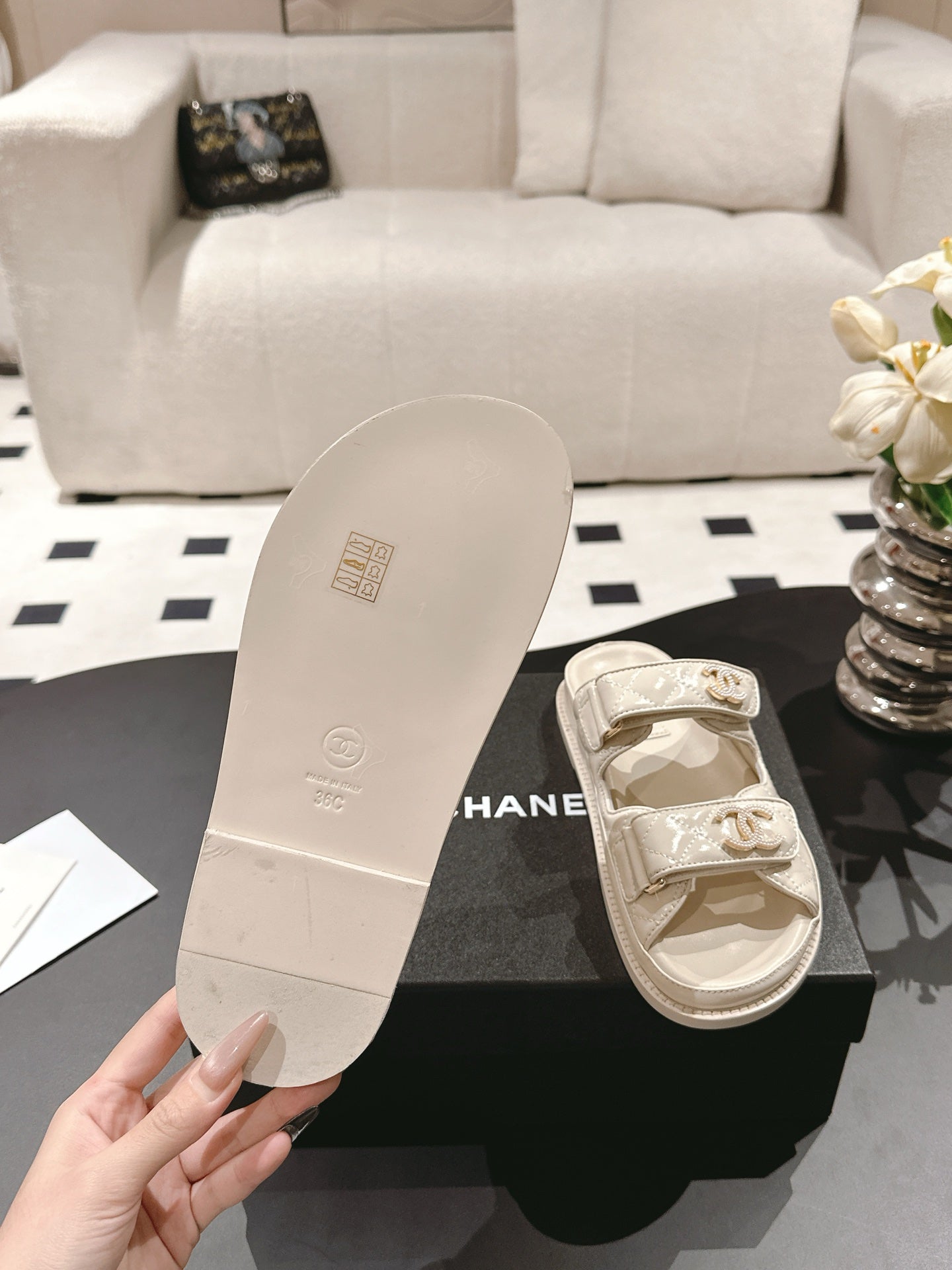 CC 25 Dad Sandal Mule Beige Cream Patent Leather 237577