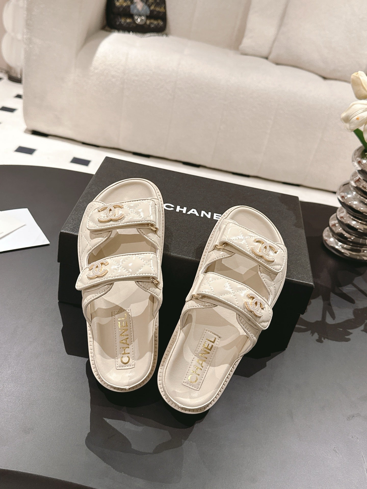 CC 25 Dad Sandal Mule Beige Cream Patent Leather 237577