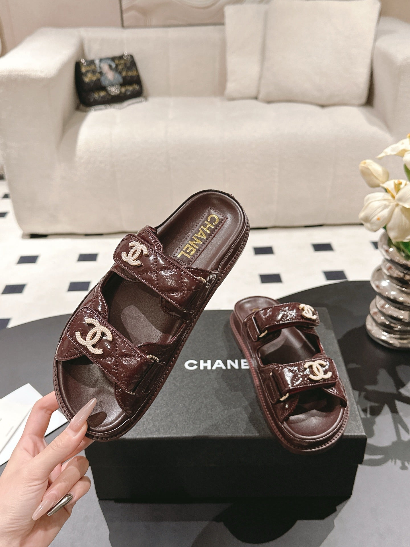 CC 25 Dad Sandal Mule Deep Brown Patent Leather 237578