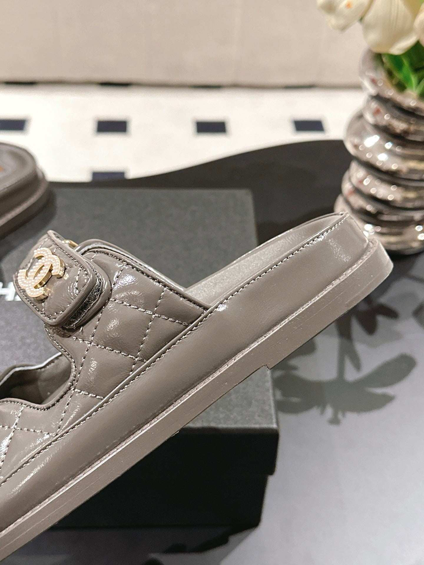 CC 25 Dad Sandal Mule Jet Black Patent Leather 237581