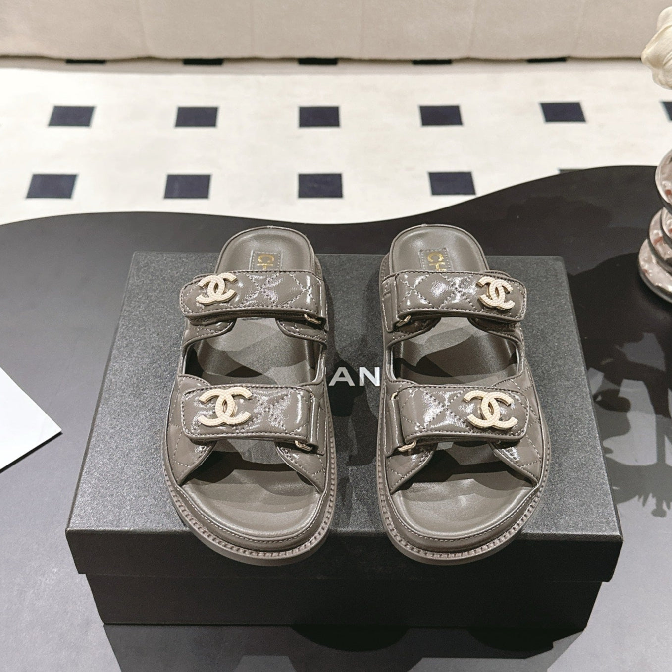 CC 25 Dad Sandal Mule Jet Black Patent Leather 237581