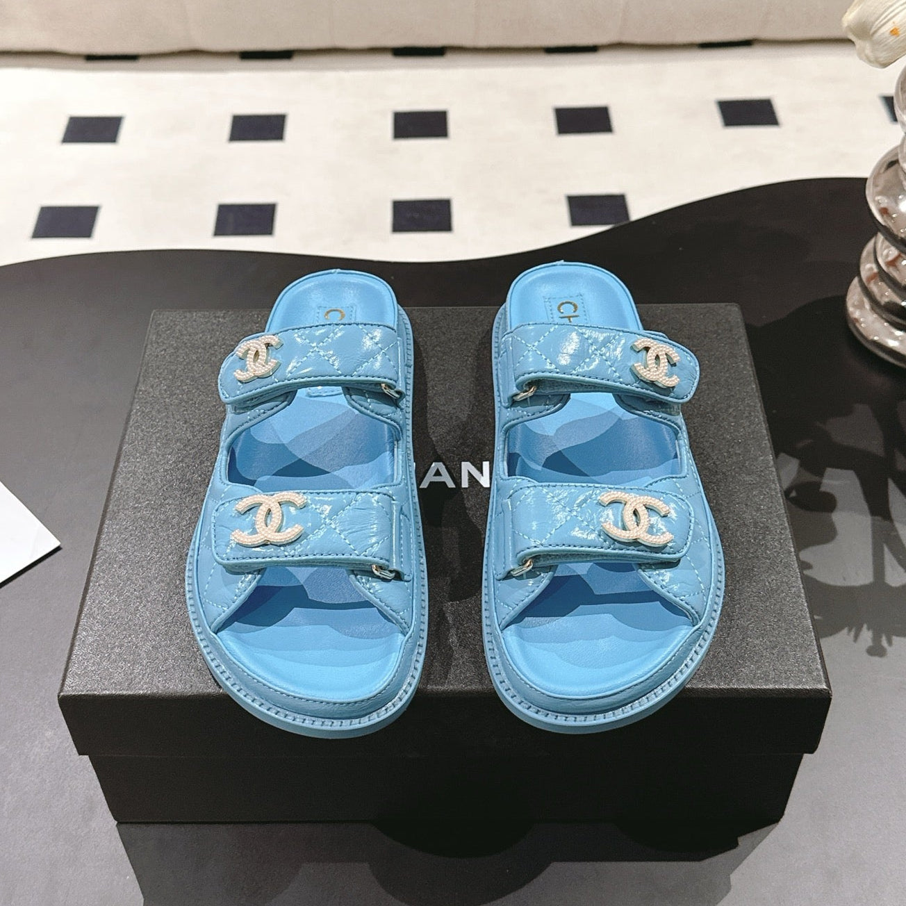 CC 25 Dad Sandal Mule Sky Blue Patent Leather 237583