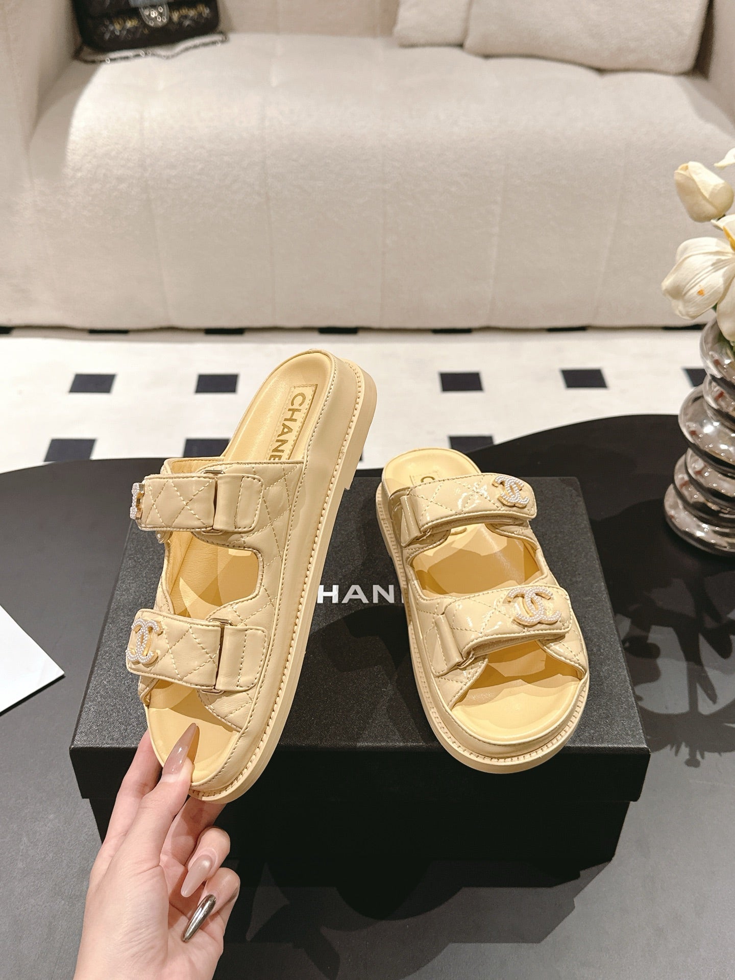 CC 25 Dad Sandal Mule Yellow Pastel Patent Leather 237582
