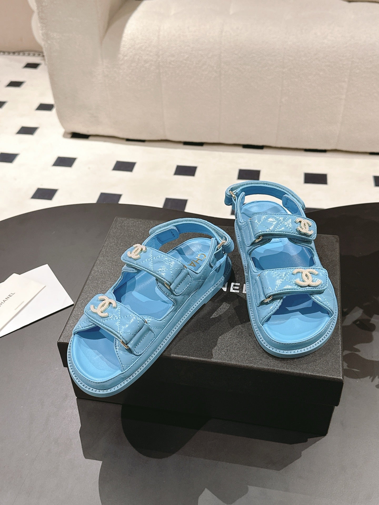 CC 25 Dad Deals Sandals Sky Blue Patent Leather 237588