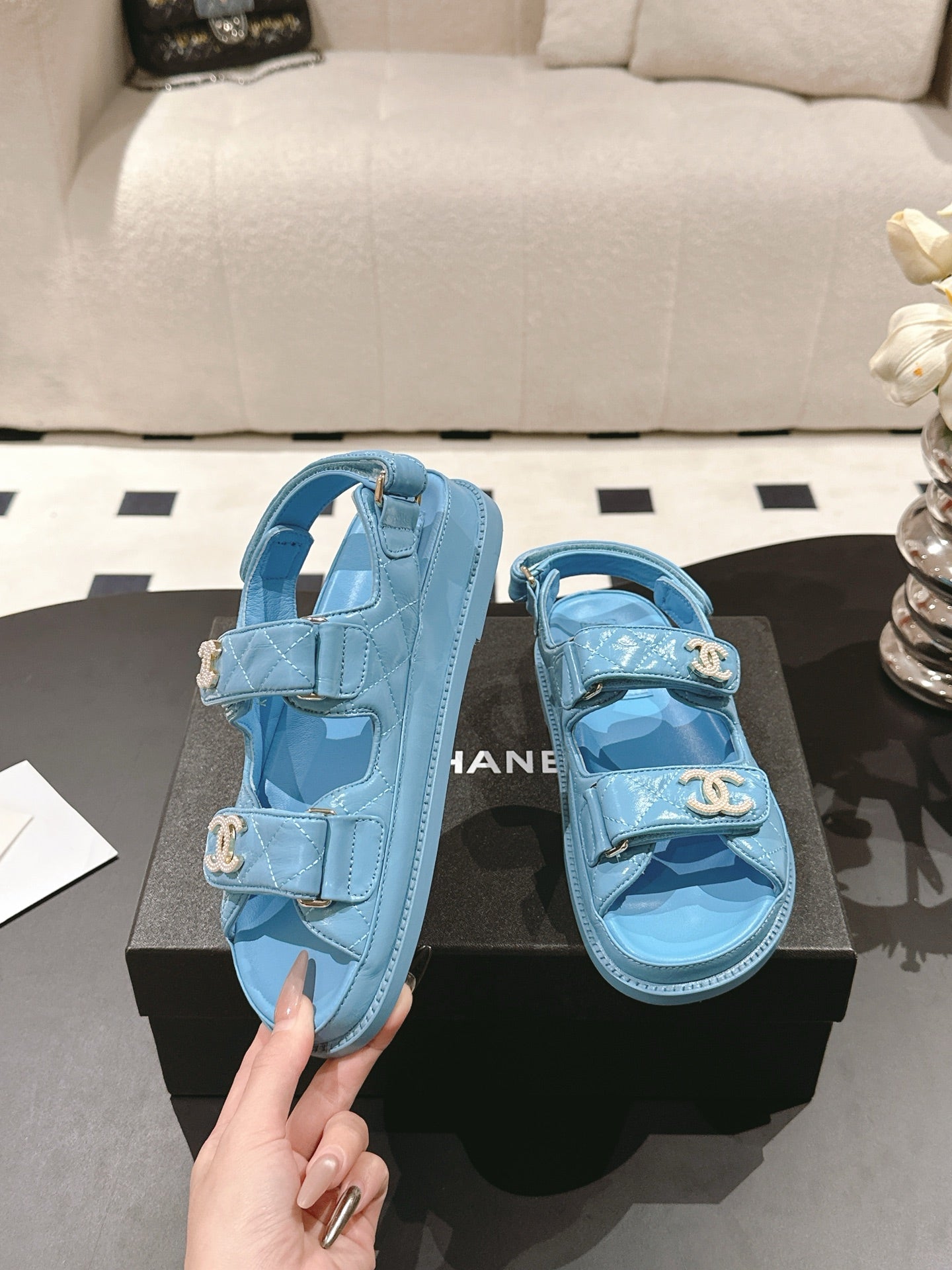 CC 25 Dad Deals Sandals Sky Blue Patent Leather 237588