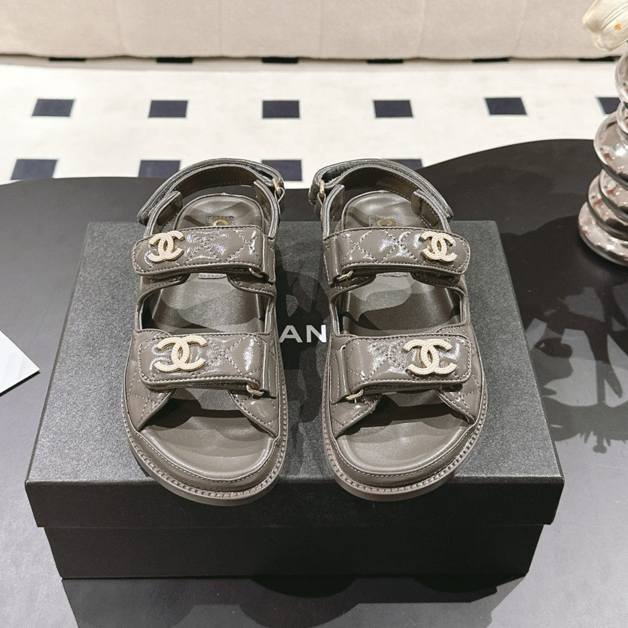 CC 25 Dad Deals Sandals Jet Black Patent Leather 237594