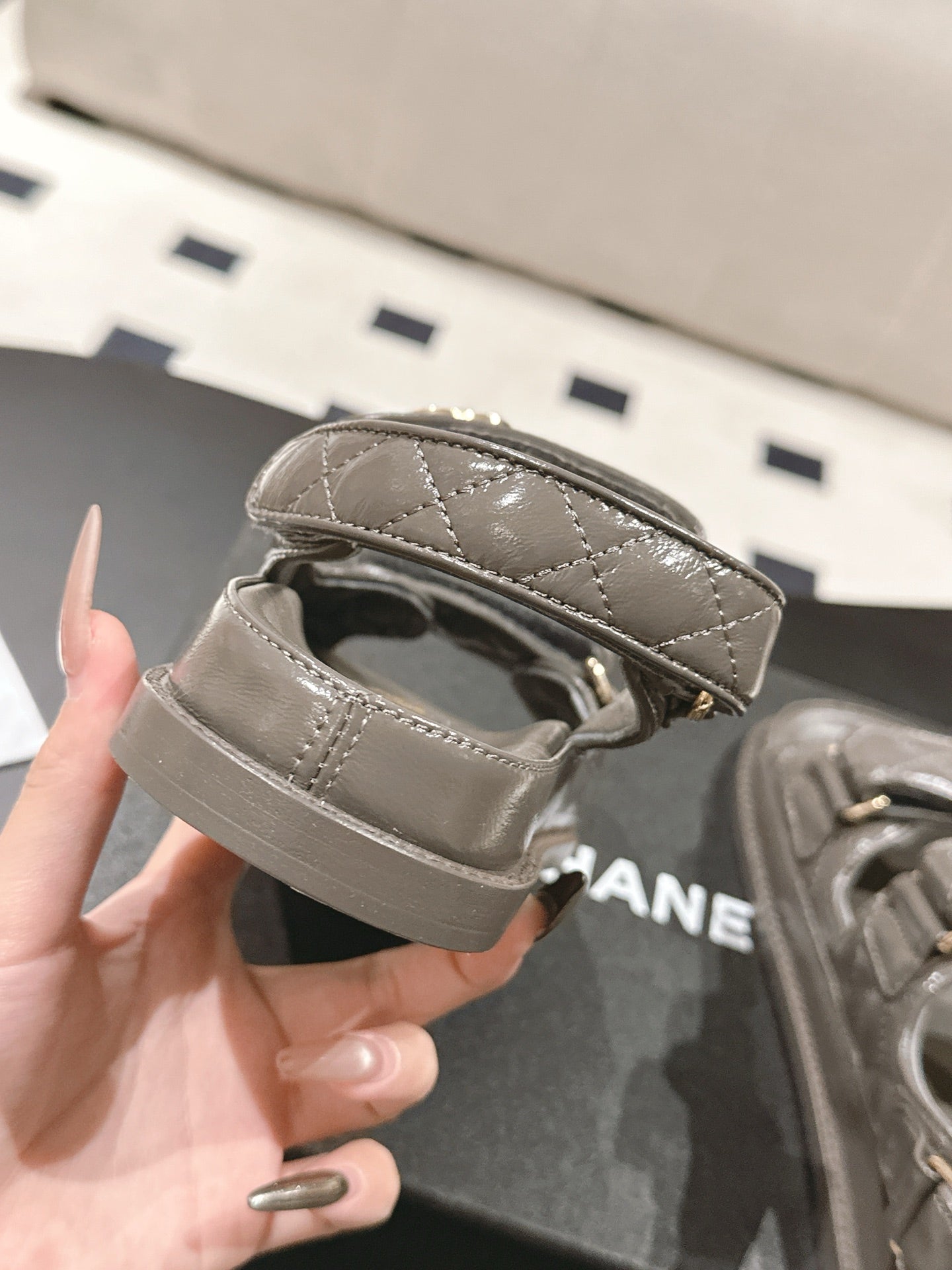 CC 25 Dad Deals Sandals Jet Black Patent Leather 237594