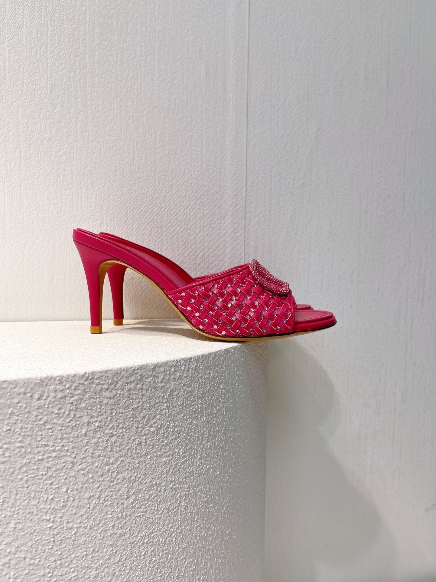 VT High Heeled Sandals Fuchsia Pink Sheepskin 292793