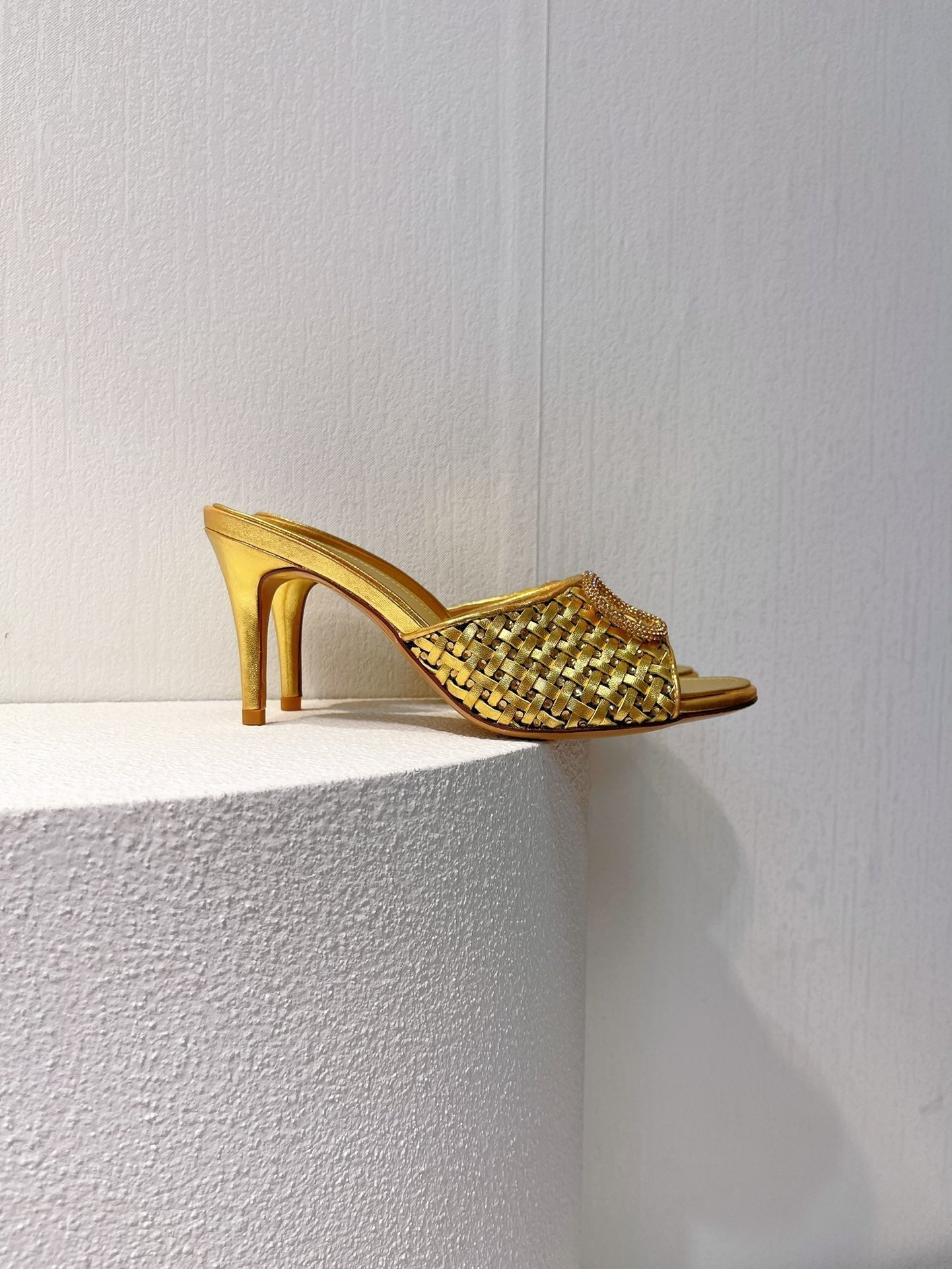 VT High Heeled Sandals Gold Sheepskin 292795