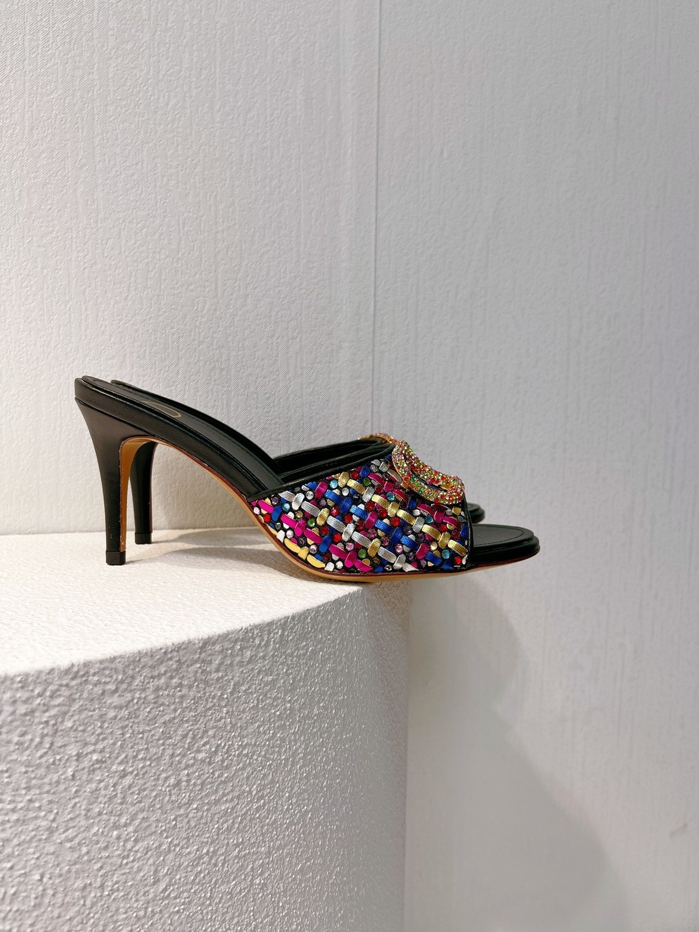 VT High Heeled Sandals Black Sheepskin 292796