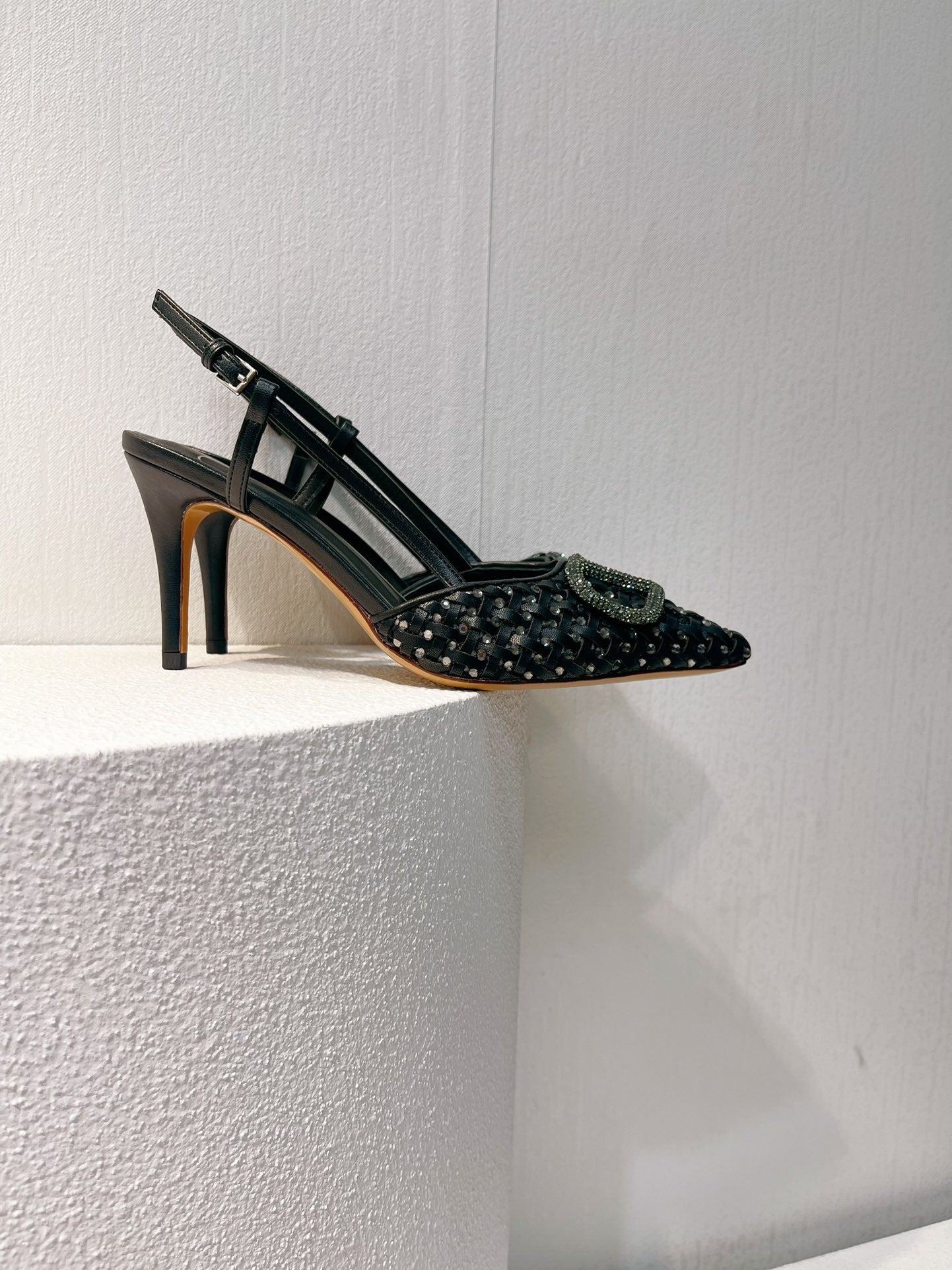 VT High Heeled Slingbacks Black  Sheepskin 292799