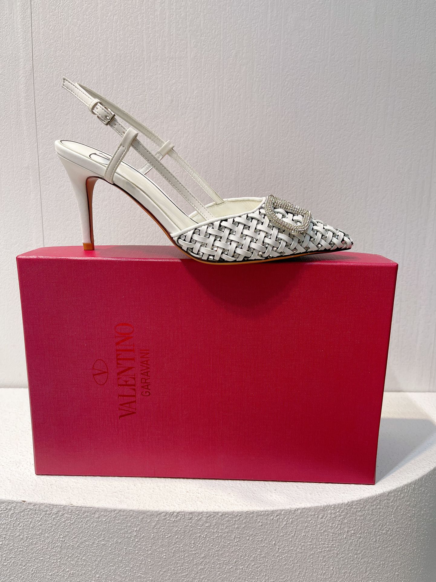 VT High Heeled Slingbacks White  Sheepskin 292800