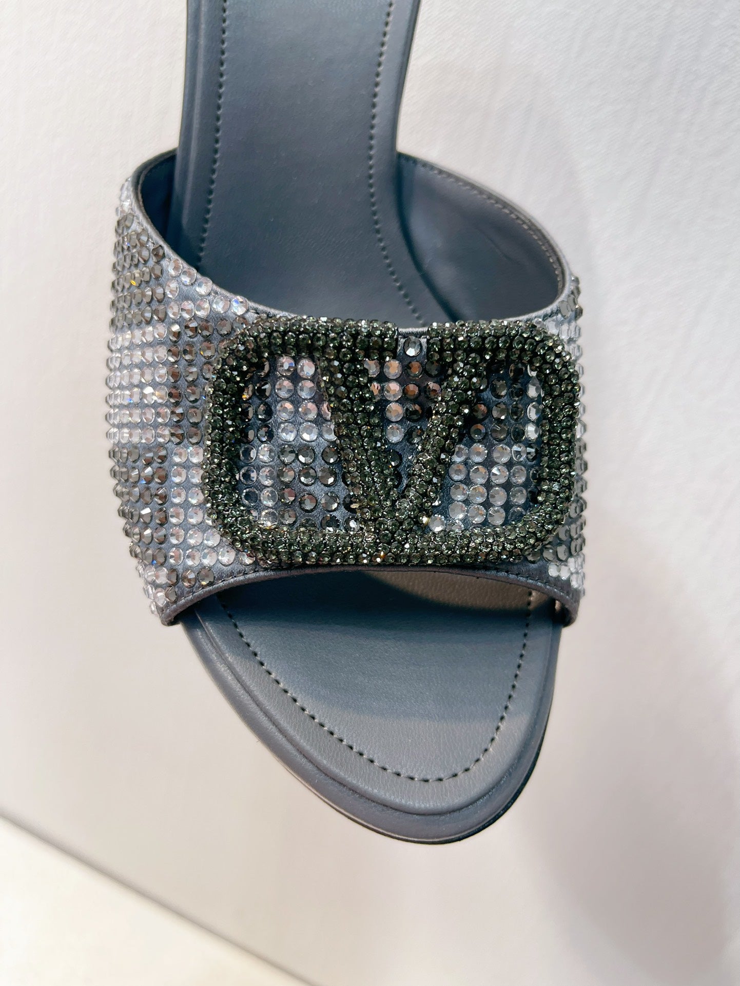 VT High Heeled Sandals Black Silver Sheepskin 292835