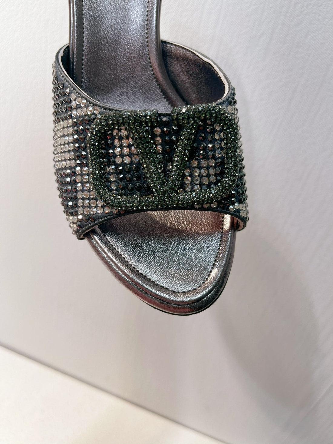 VT High Heeled Sandals Gray Sheepskin 292845