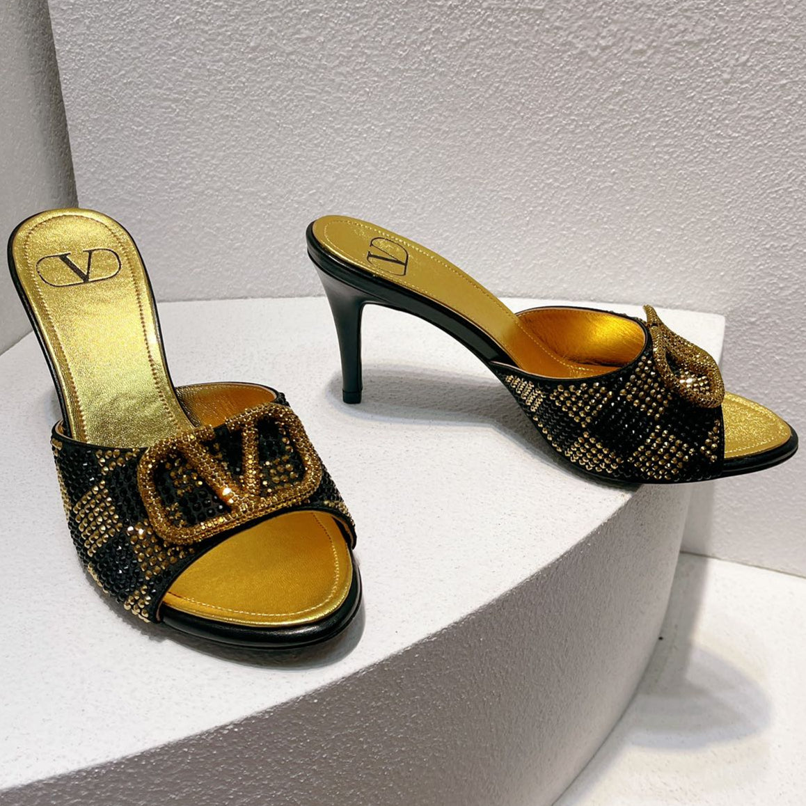 VT High Heeled Sandals Gold mix Black Sheepskin 292846