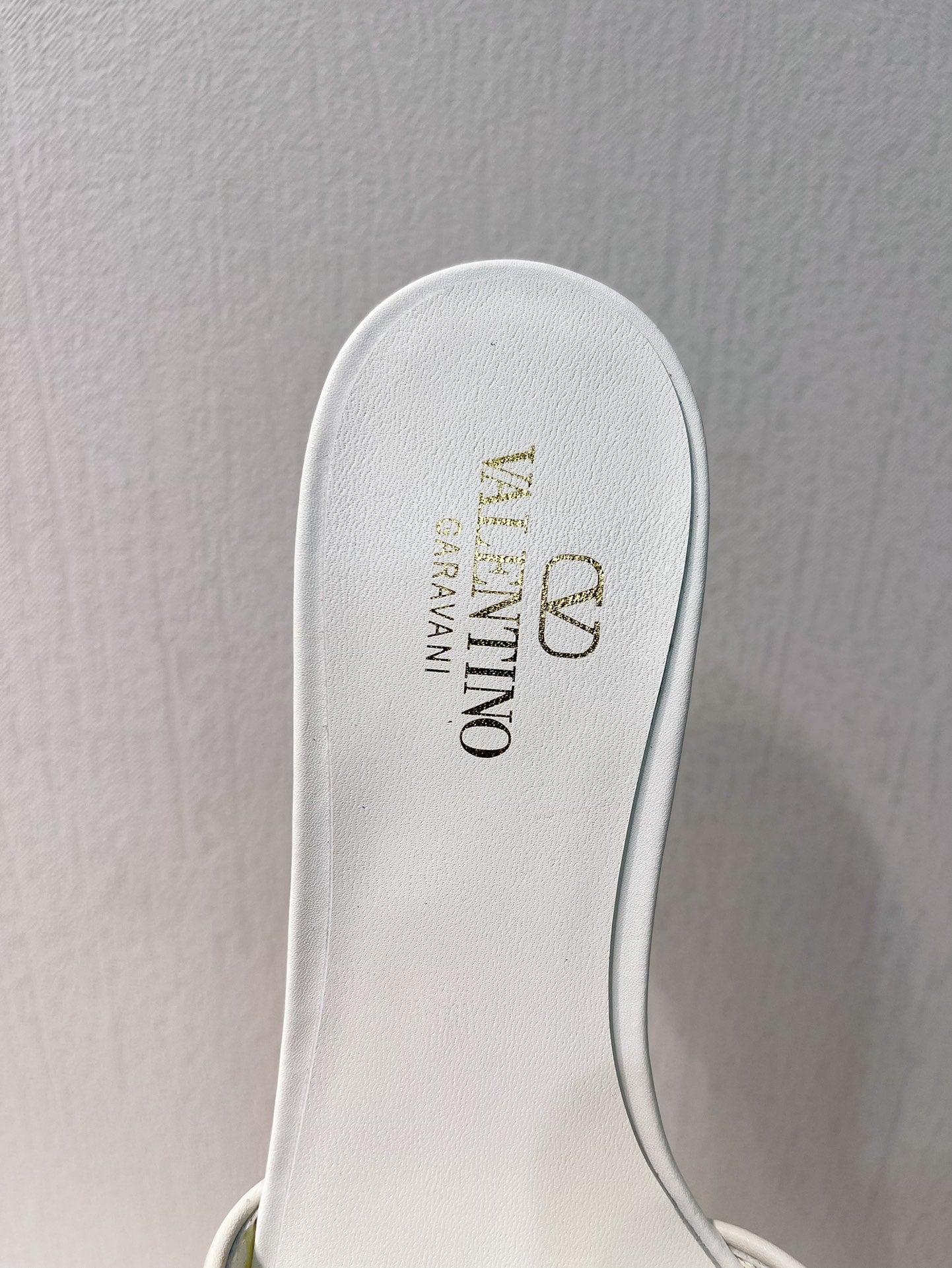 VT Moon Slides in Leather White Cowhide 292858