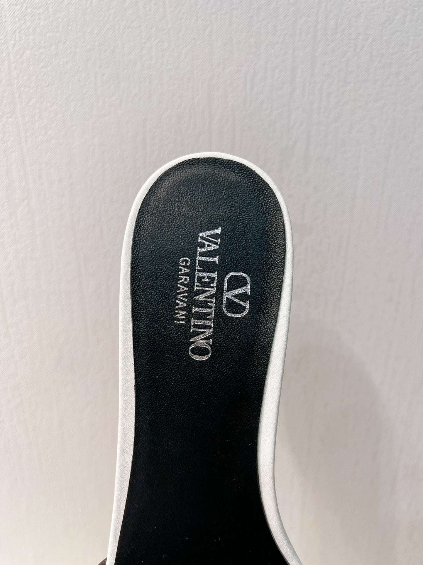 VT Moon Slides in Leather White Cowhide 292865