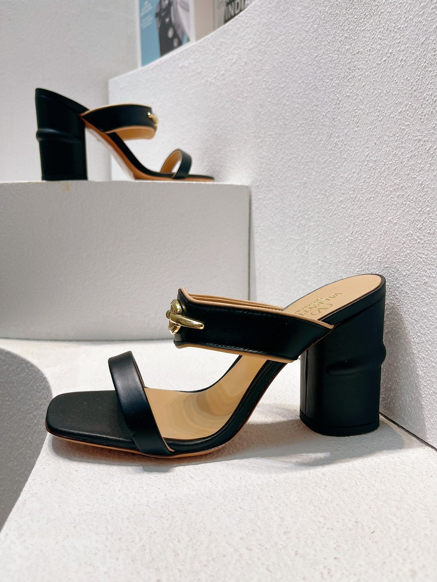 VT Heeled Sandal Black Cowhide 292885