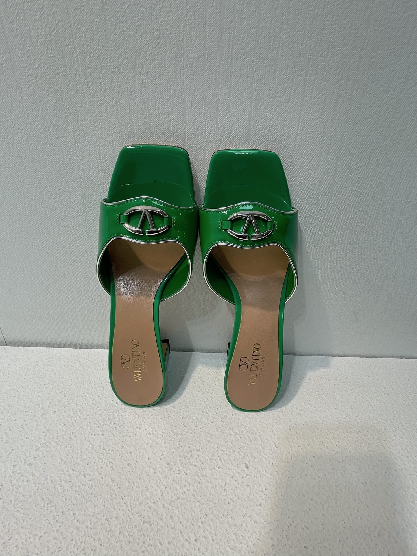 VT Mid Heel Mule Sandal Green Sheepskin 292760
