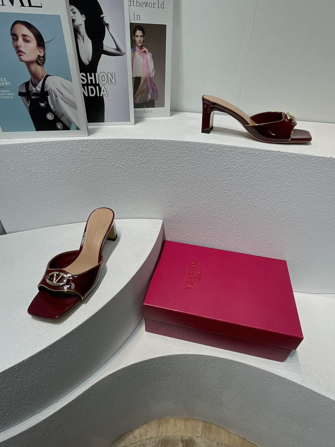 VT Mid Heel Mule Sandal Ruby Red Sheepskin 292761