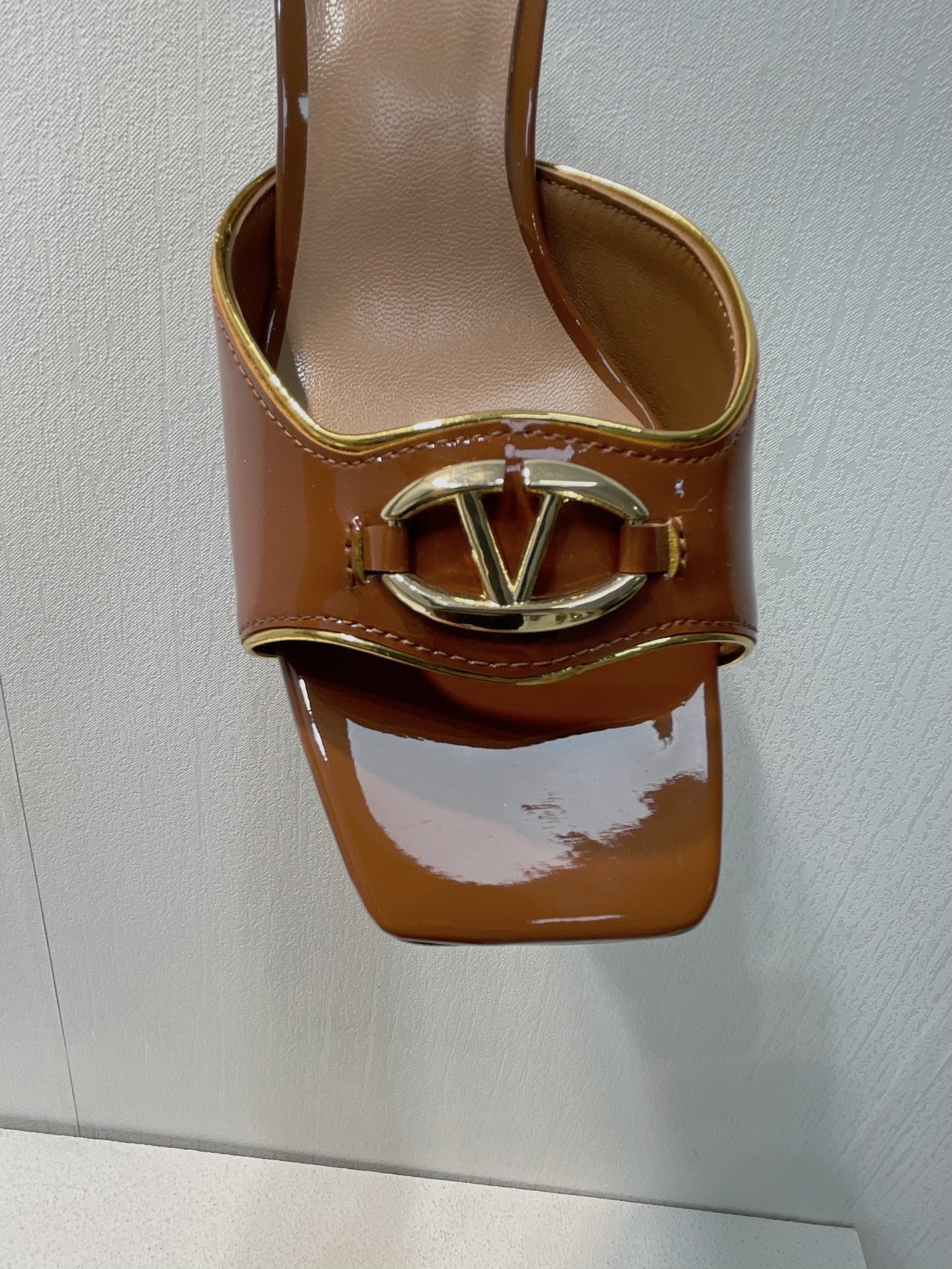 VT Mid Heel Mule Sandal Brown Sheepskin 292762