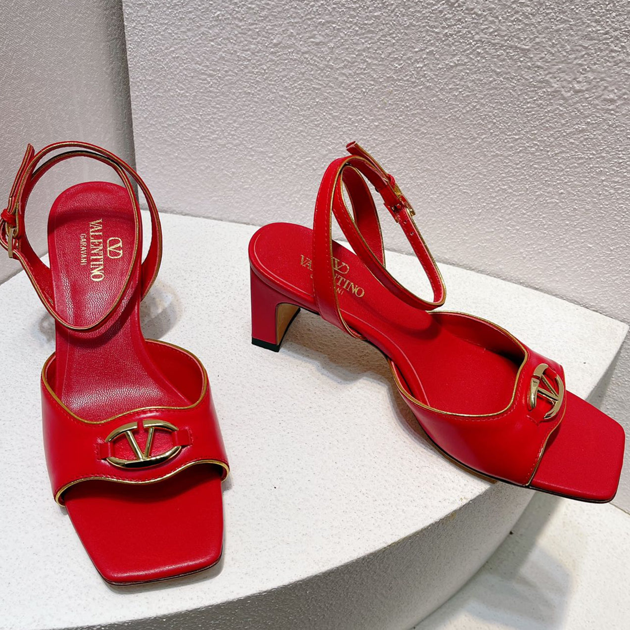 VT Sandals Heels 50mm Red Cowhide 292769