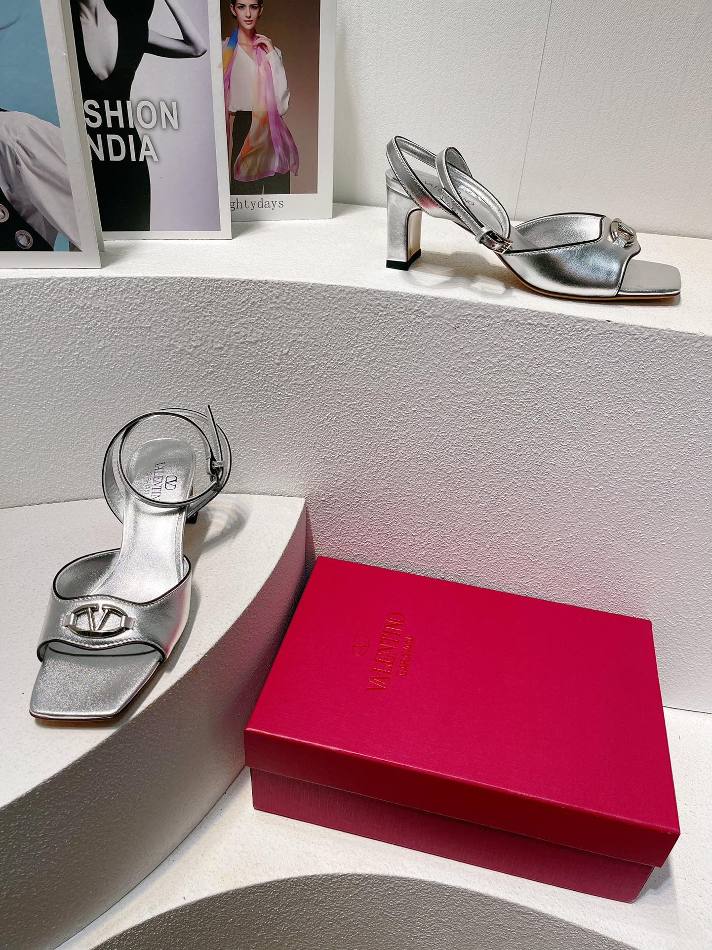 VT Sandals Heels 50mm Silver Cowhide 292775