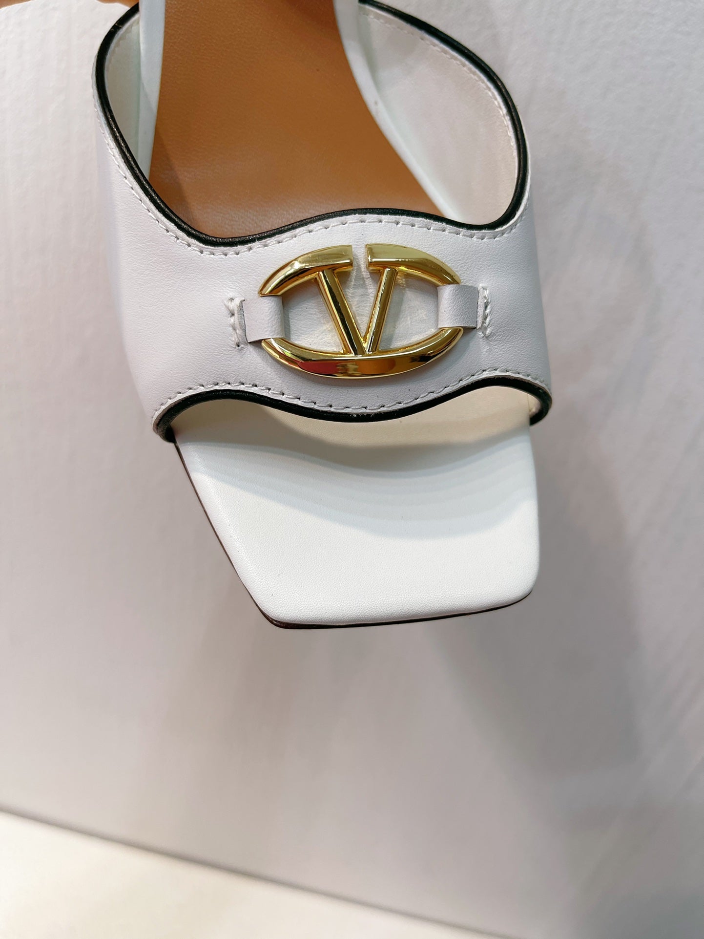 VT Sandals Heels  70mm  White Cowhide 292778