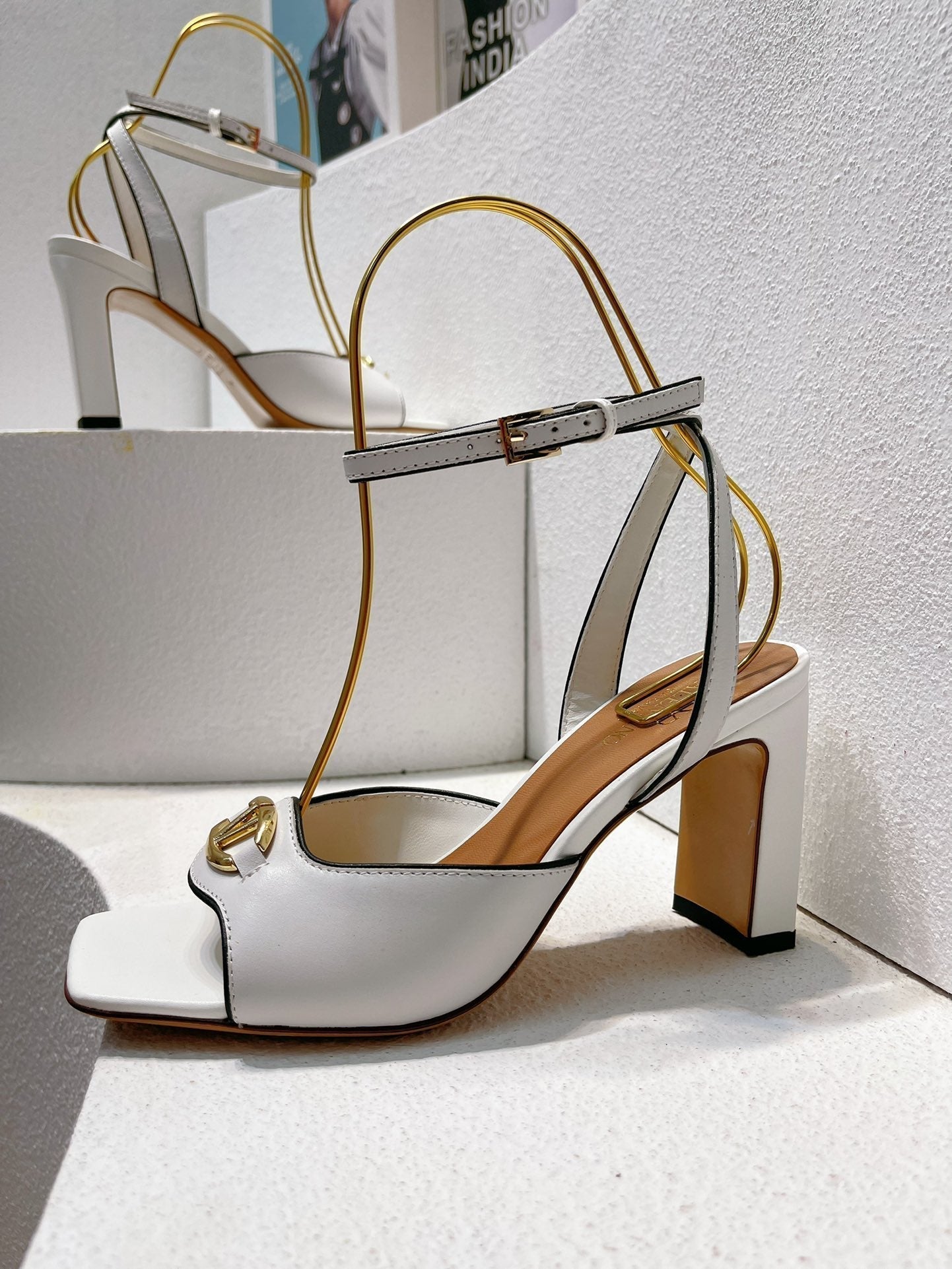 VT Sandals Heels  70mm  White Cowhide 292778