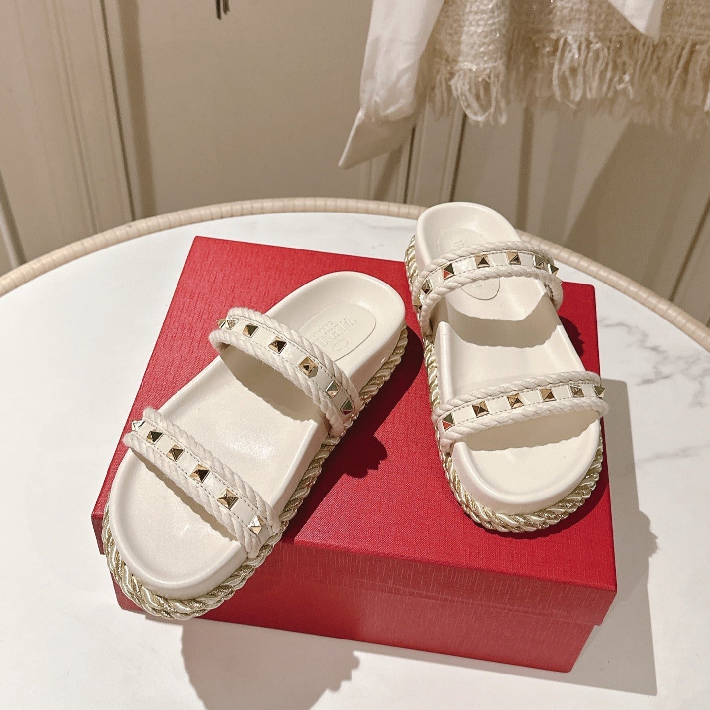VT Rockstud Sandals White Espadrilles Cowhide 328128
