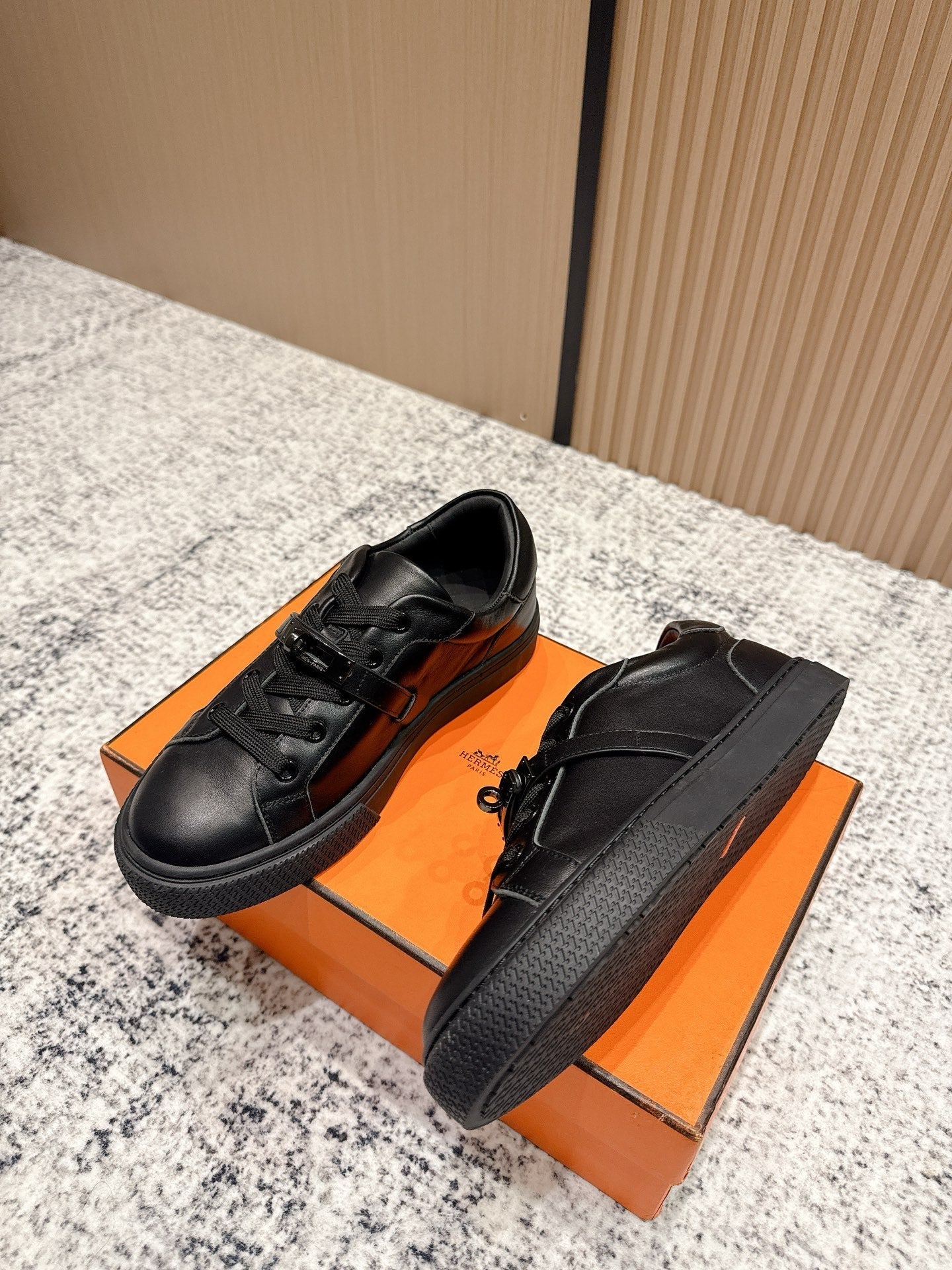 HM Casual Sneakers Black Buckle  Black Leather