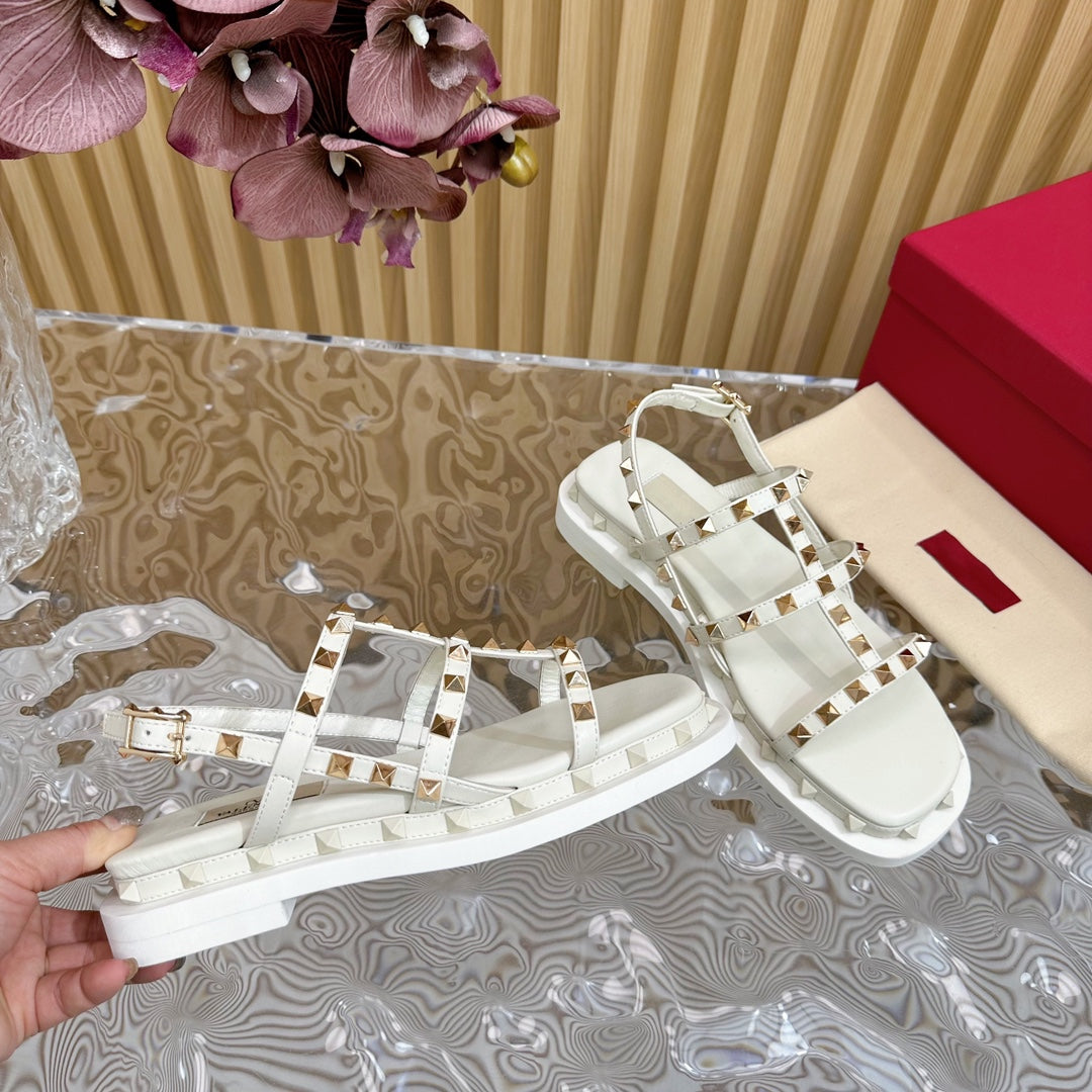 Rockstud M-Way Platform Sandal White Leather