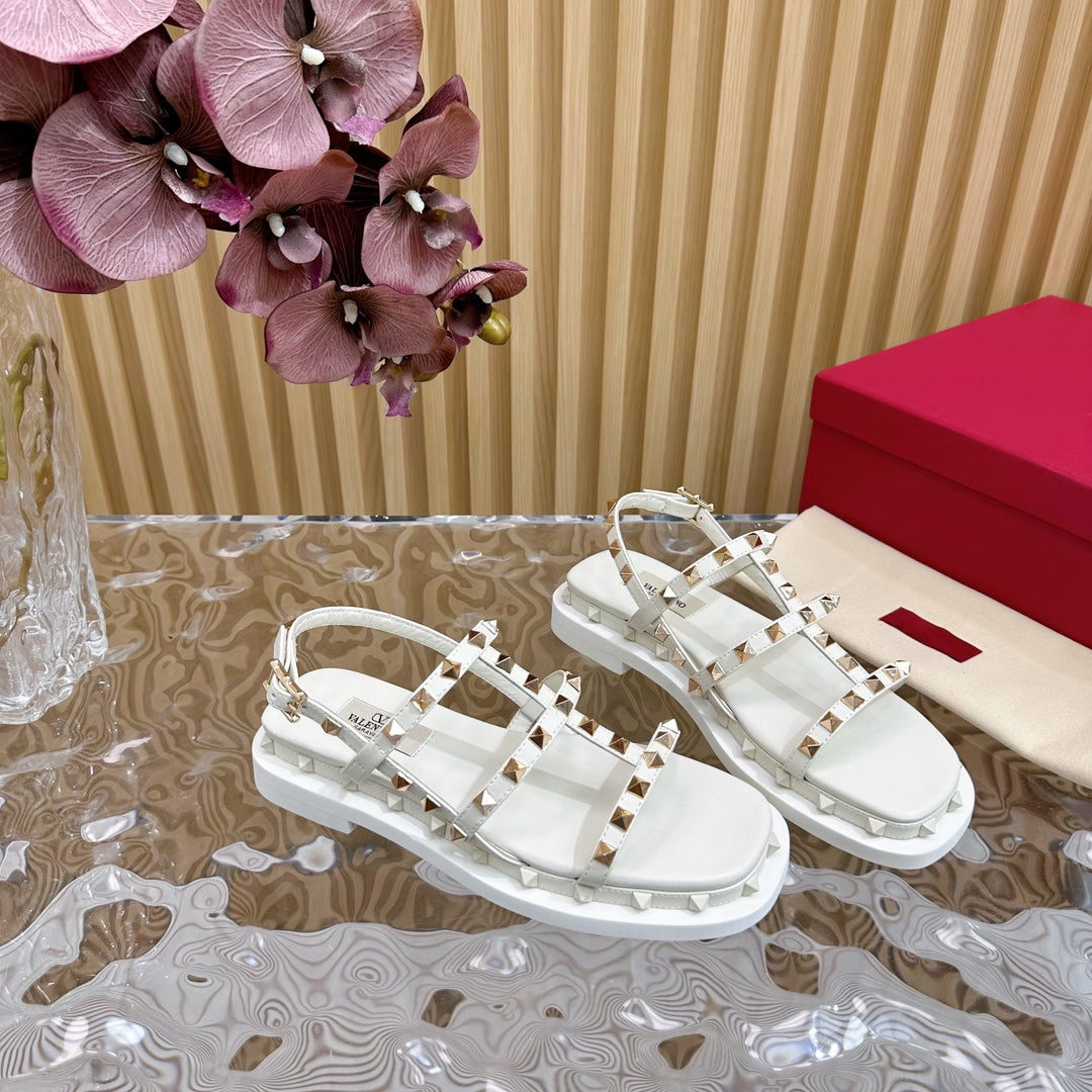 Rockstud M-Way Platform Sandal White Leather