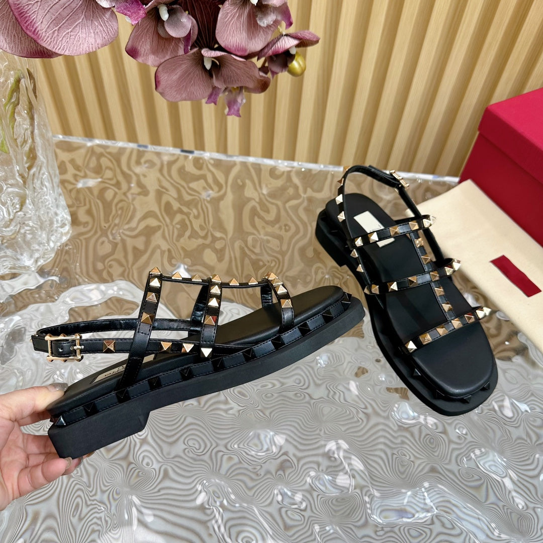Rockstud M-Way Platform Sandal Black Leather
