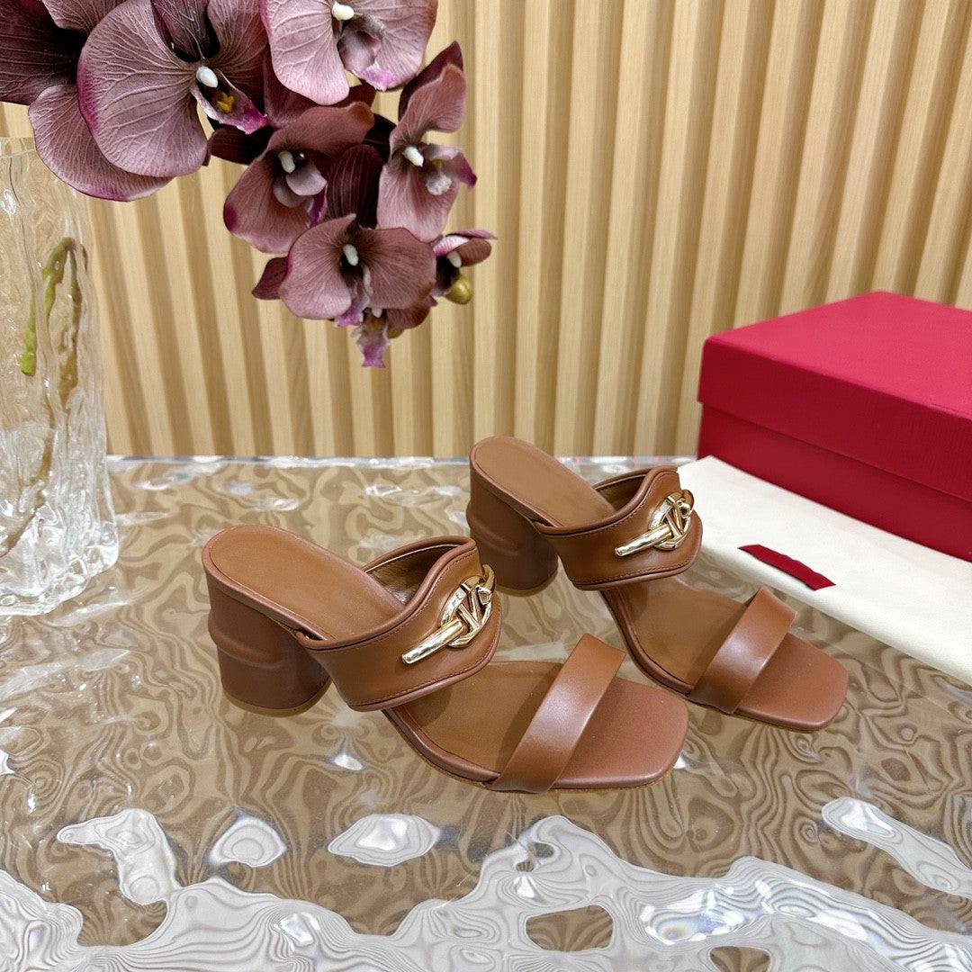 High Heel 70 Sandal The Bold Edition Vlogo Square Toe Brown
