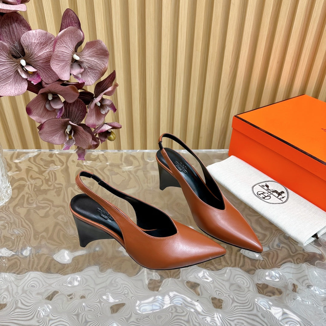 HM Intime 75 Pump Caramel Lambskin 957091