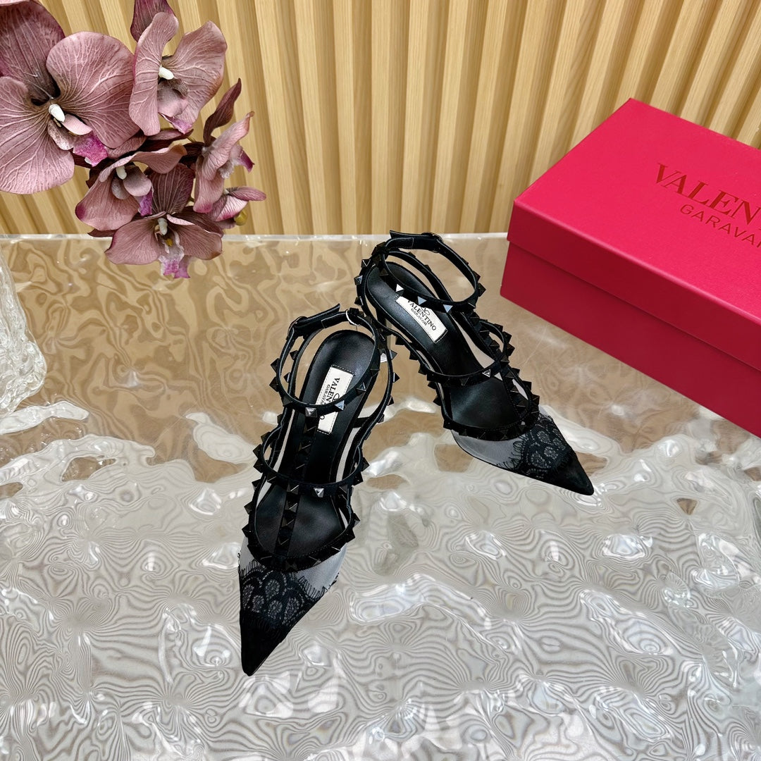 Rockstud Metallic Ankle Strap Pump 95mm Black Lambskin And Lace Fabric 102095