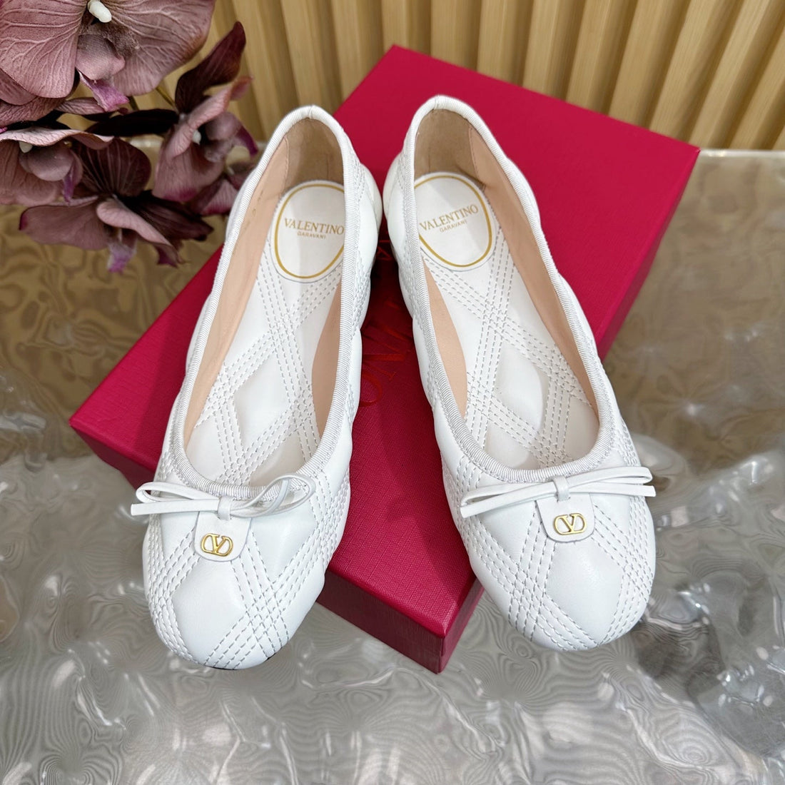 VT 2025 Quilted Leather Bow Ballerina Flats White Sheepskin 286491