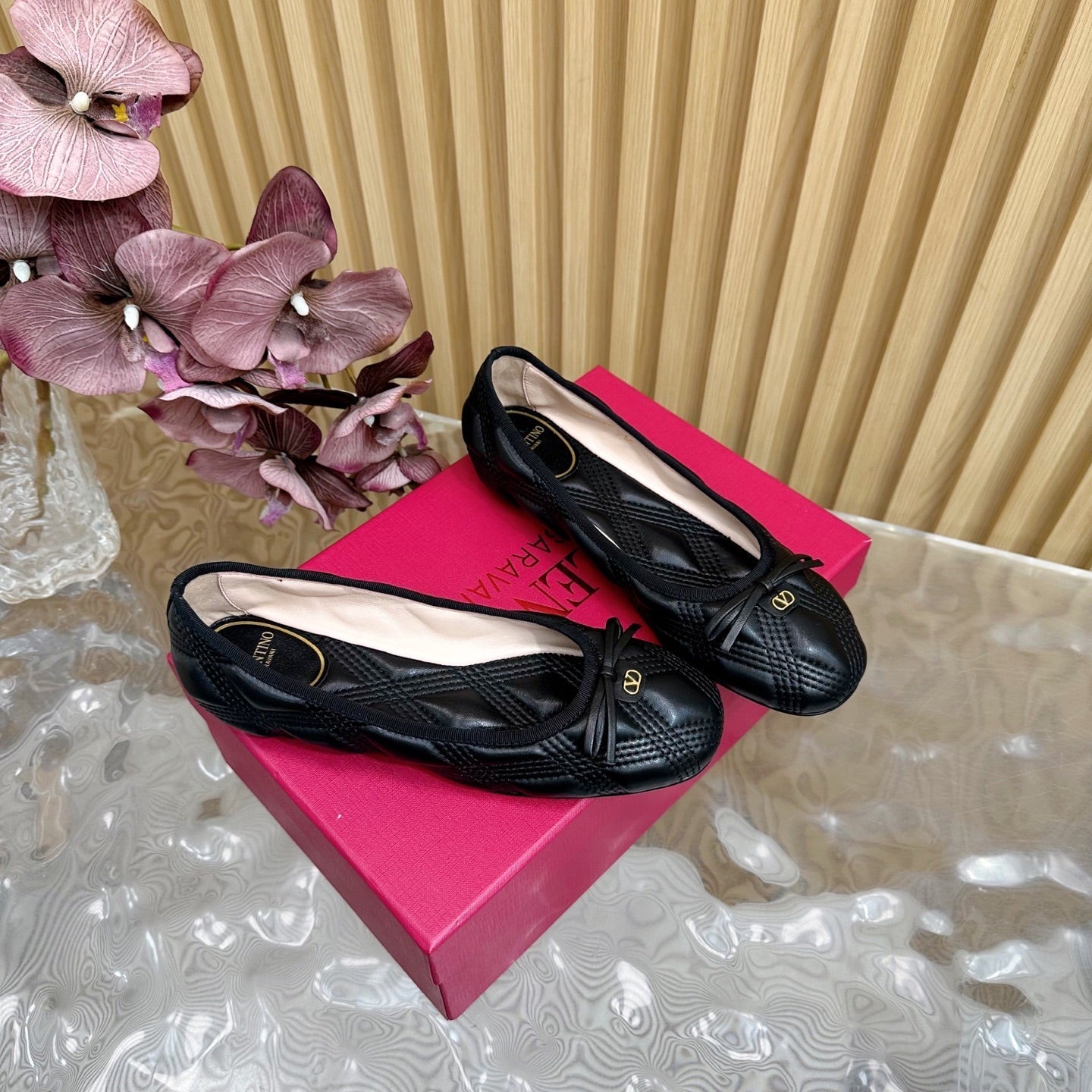 VT 2025 Quilted Leather Bow Ballerina Flats Black Sheepskin 286493