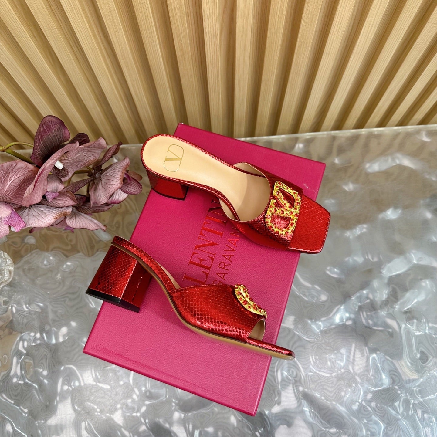 VT 25 Vlogo Mule Red Snakeskin Leather 331926