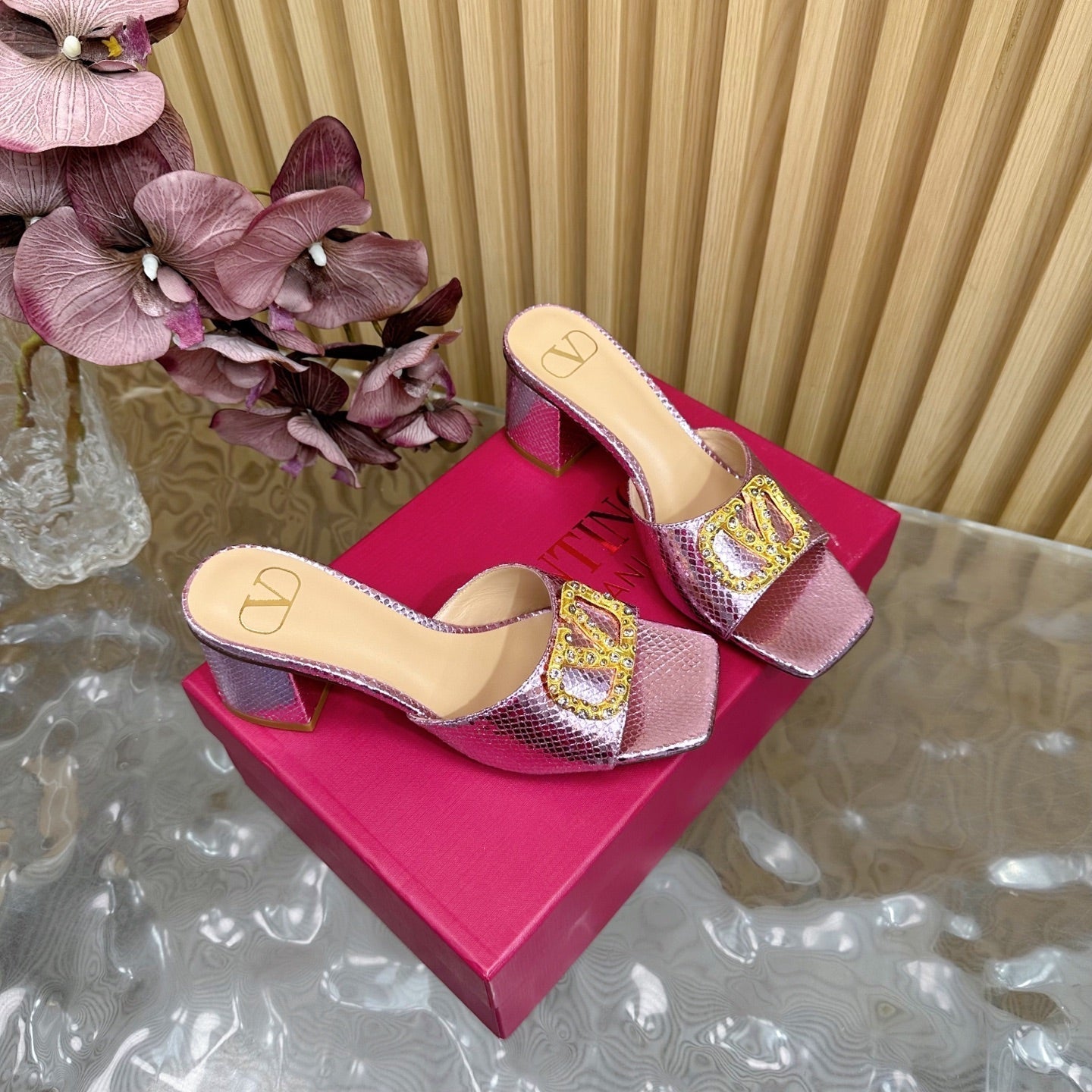 VT 25 Vlogo Mule Pink Snakeskin Leather 331929