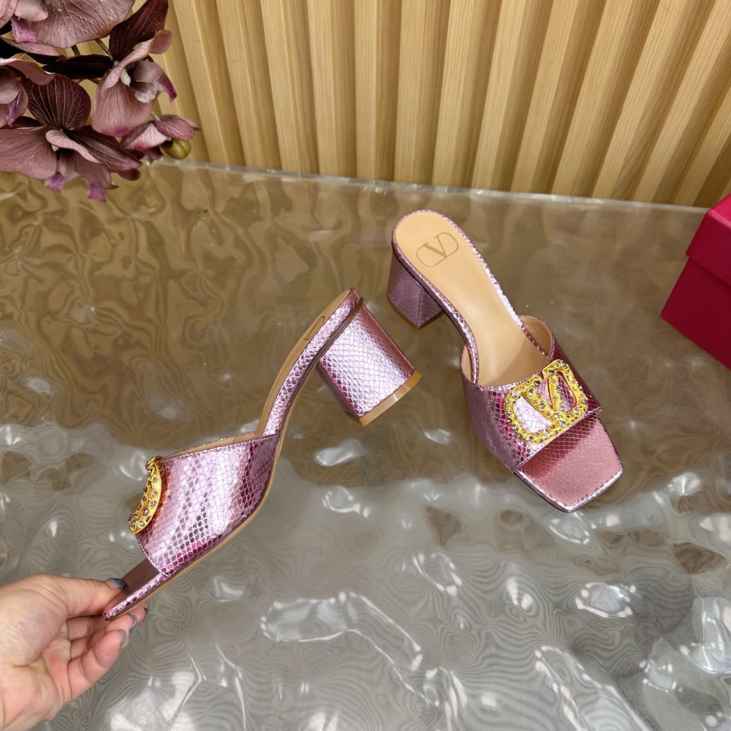 VT 25 Vlogo Mule Pink Snakeskin Leather 331929