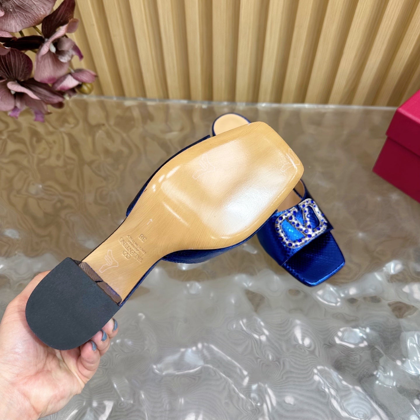 VT 25 Vlogo Mule Admiral Blue Snakeskin Leather