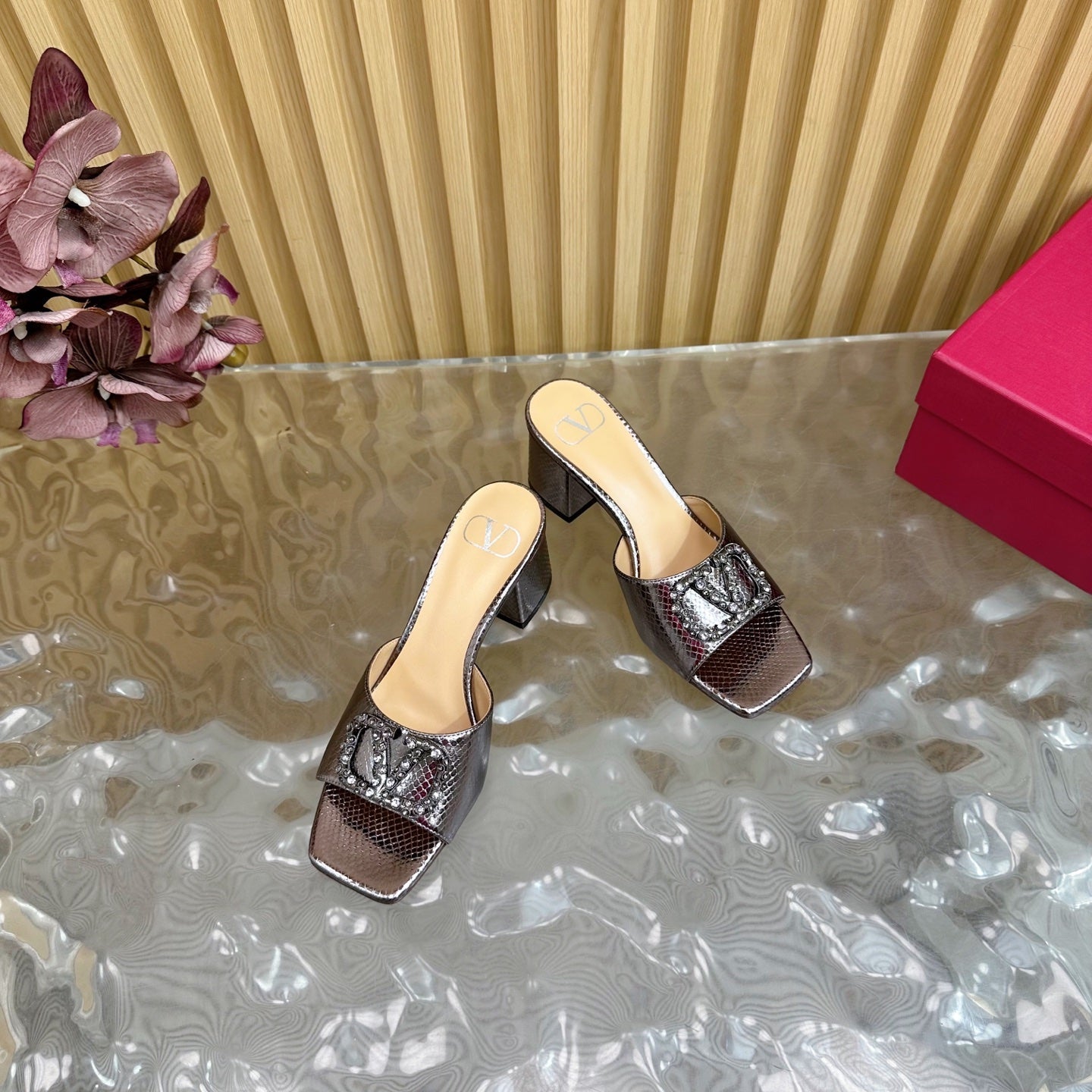 VT 25 Vlogo Mule Pink Gold Snakeskin Leather